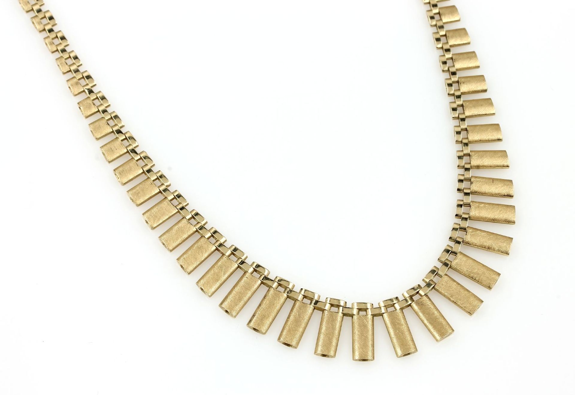 14 kt Gold Collier, GG 585/000, teilsatiniert, verlaufend, total ca. 24.3 g, L. ca. 46 cm,