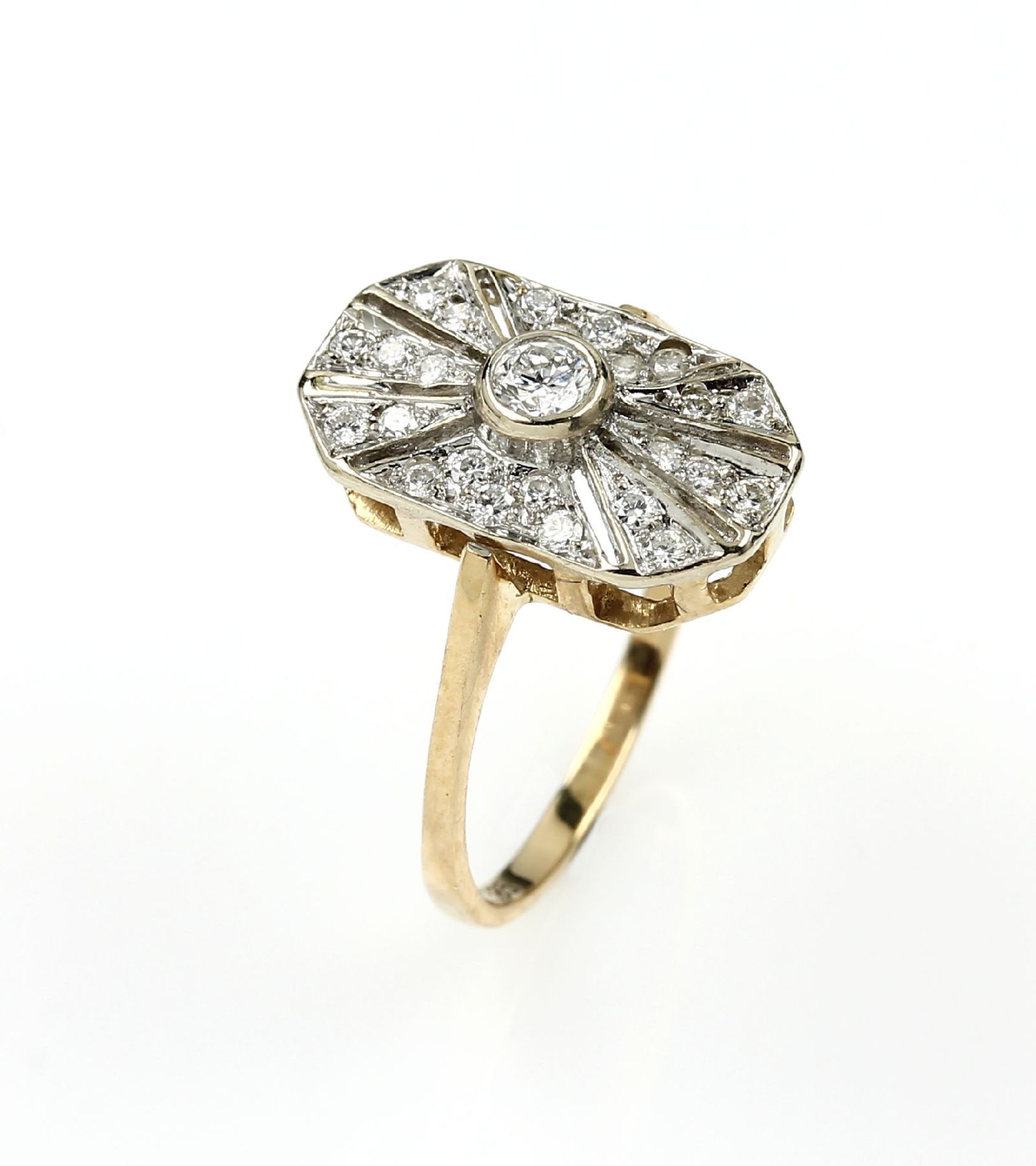 14 kt Gold Ring mit Brillanten, GG/WG 585/ 000, im Art-Deco Stil, Brillanten zus. ca. 0.65 ct Weiß/