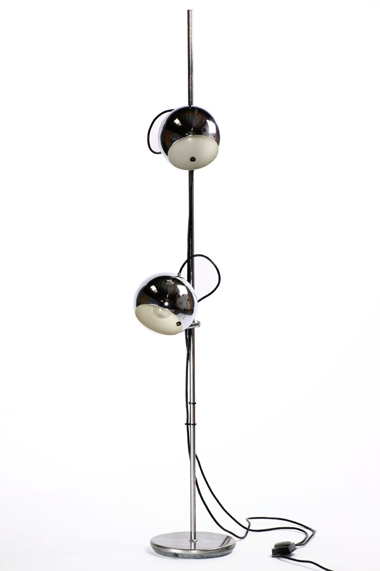 Stehlampe, Gestell und Schirme Metall verchromt, 2 Kugelschirme an Kugelgelenk, höhenverstellbar,