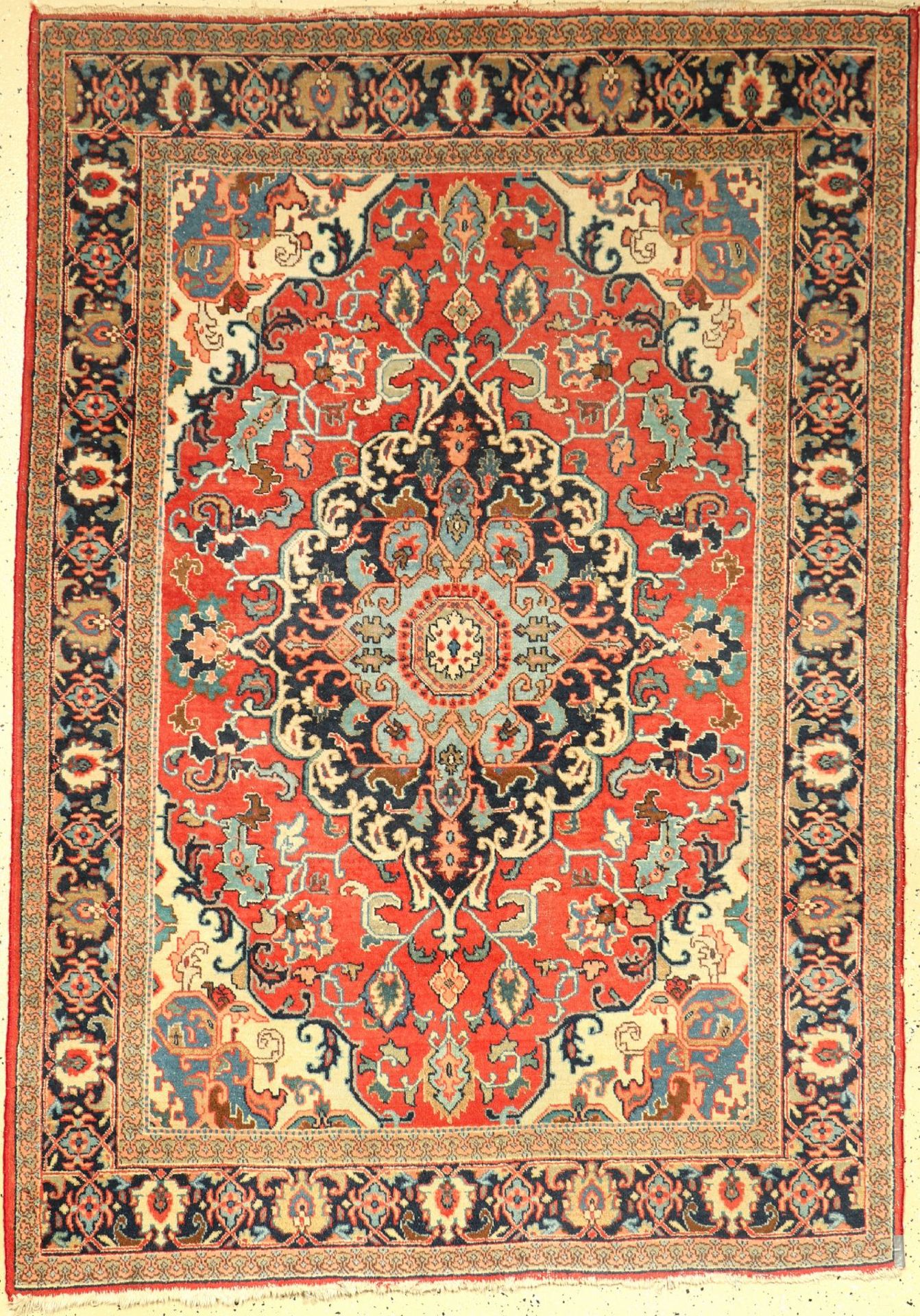 Täbriz alt, Persien, ca. 70 Jahre, Wolle auf Baumwolle, ca. 200 x 140 cm, EHZ: 3-4Tabriz old,