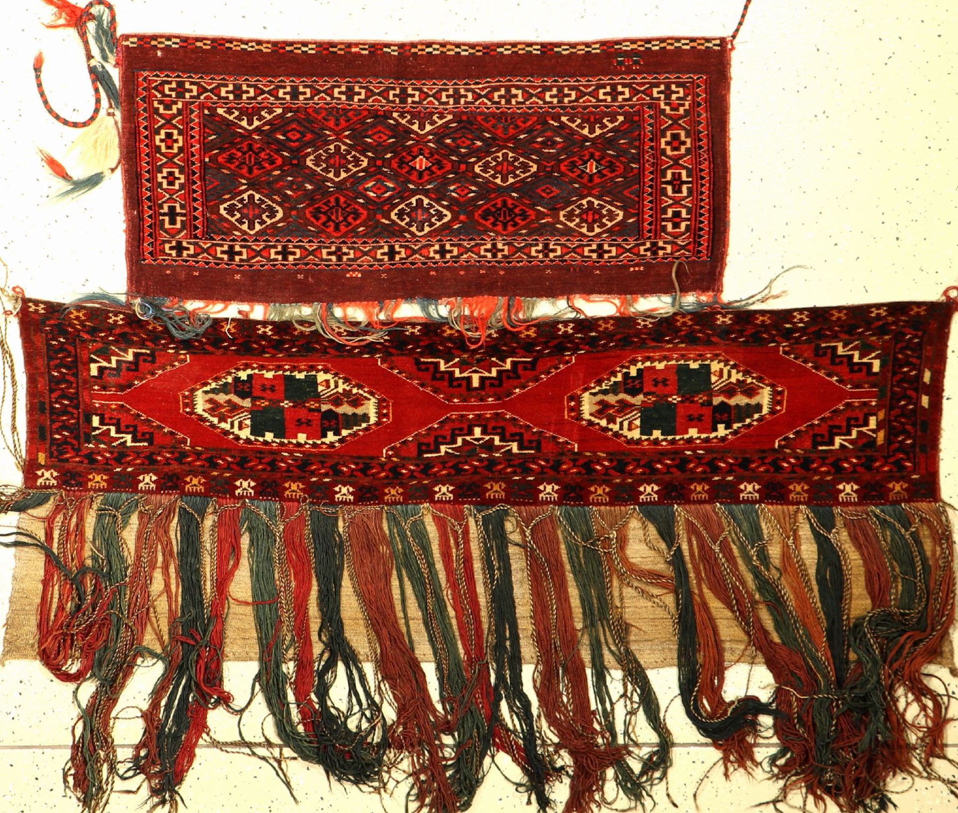 (2 Lots) 1x Ersari Jollar 1x Yomud Torba alt/antik, Turkmenistan/Afghanistan, um 1890/1930, Wolle