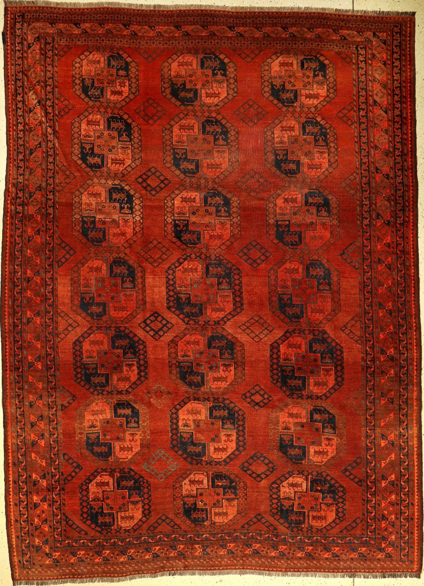 Ersari antik, Turkmenistan, um 1910, Wolle auf Wolle, ca. 332 x 236 cm, EHZ: 4Antique Ersari,