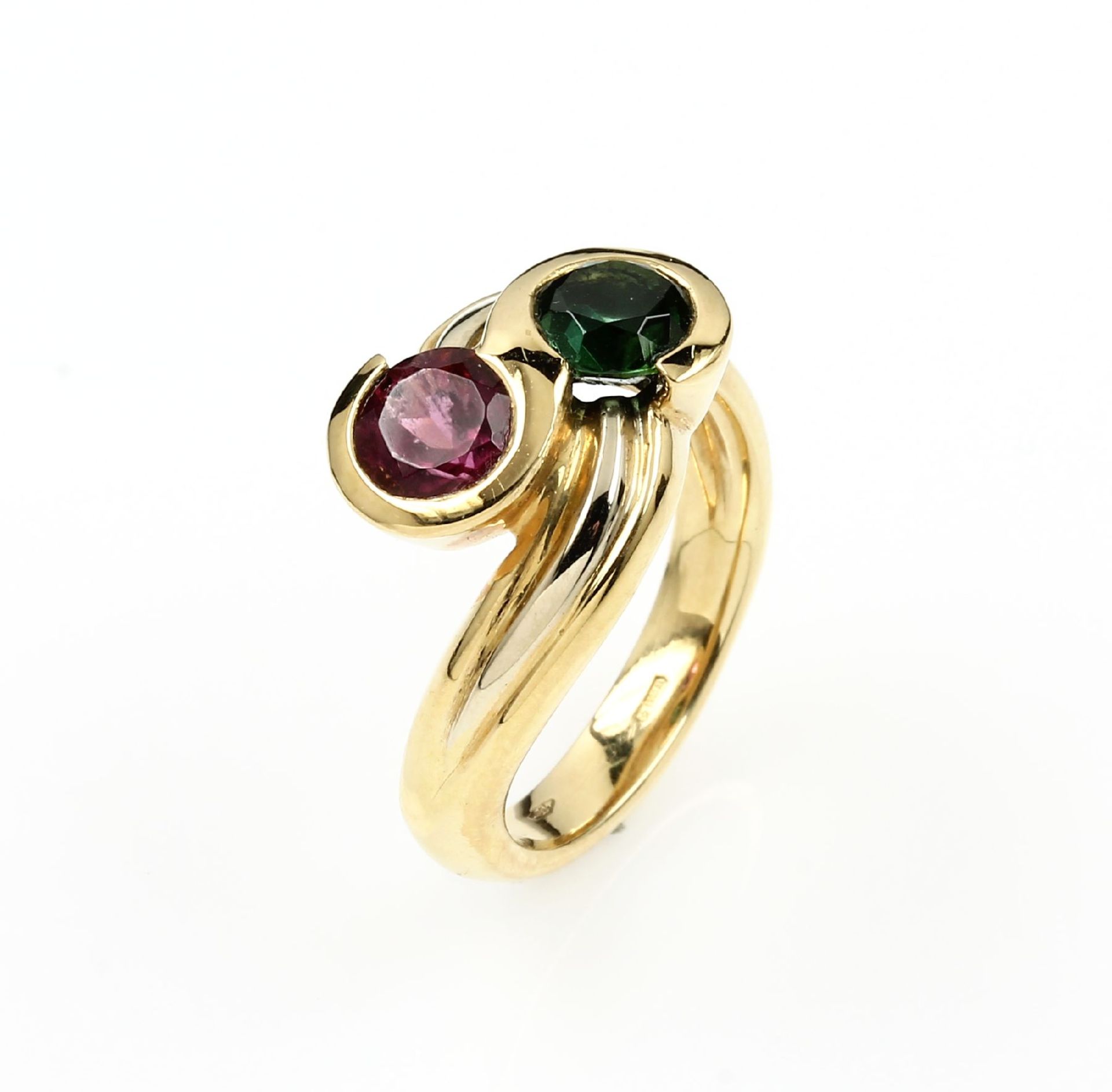 18 kt Gold Ring mit Turmalinen, GG 750/000,rundfacett. Rubellit und Verdelith zus. ca. 2.0 ct, RW