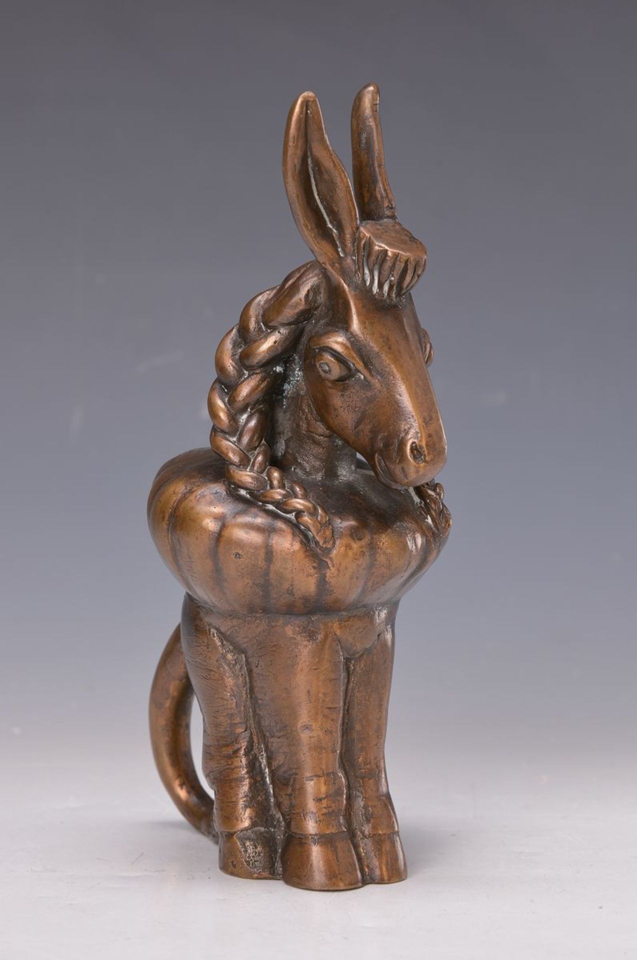 Gernot Rumpf, geb. 1941, Bronzeskulptur, kleiner Esel mit Zöpfen, monogrammiert, Unikatcharakter, da - Bild 2 aus 2