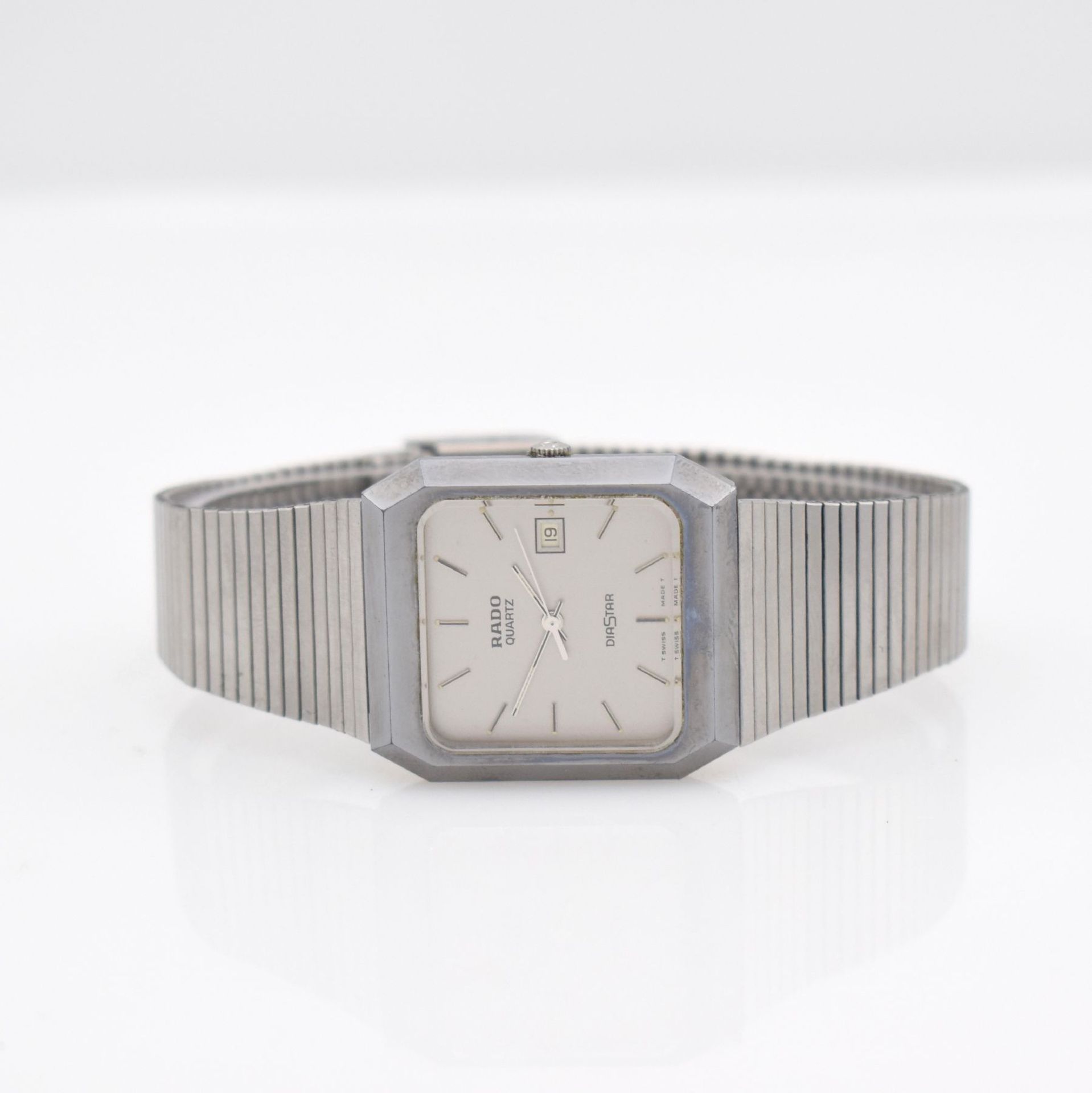 RADO Diastar Armbanduhr in Stahl/Stahlband, Schweiz um 1980, quarz, gedr. Stahlgeh. m. kratz-