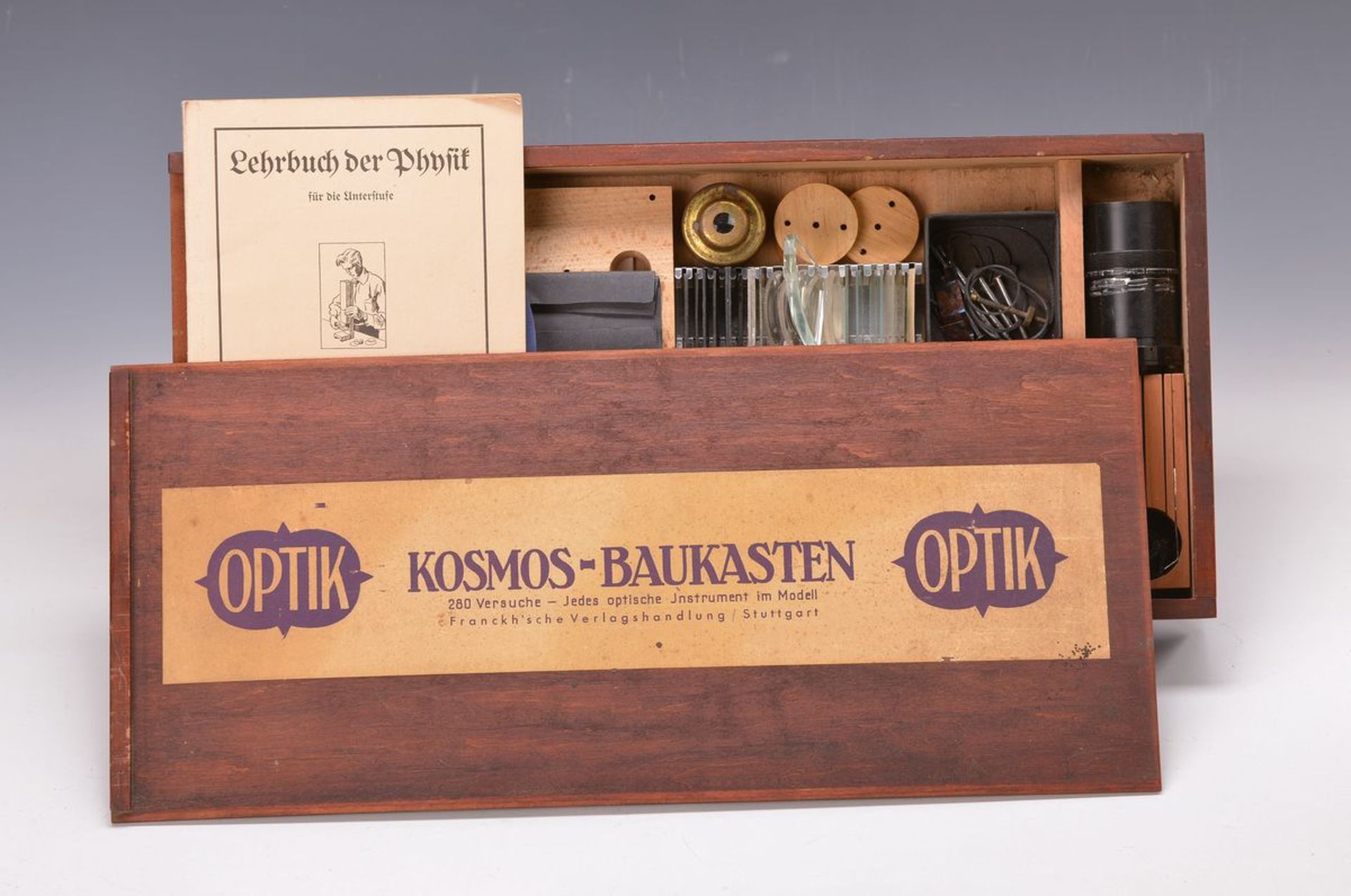 Kosmos Baukasten Optik, 280 Versuche, von Wilhelm Fröhlich, um 1930, alle wichtigen Teile vorhanden,