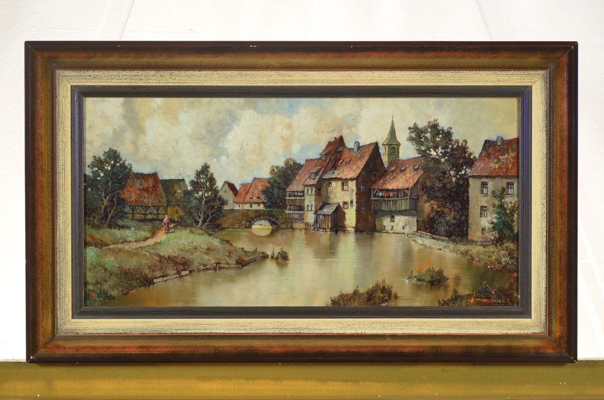 J. Hohenberger, zeitgenössischer Traditionalist, Blick auf eine Häuserreihe am Fluss, Öl/Holz, - Bild 3 aus 3