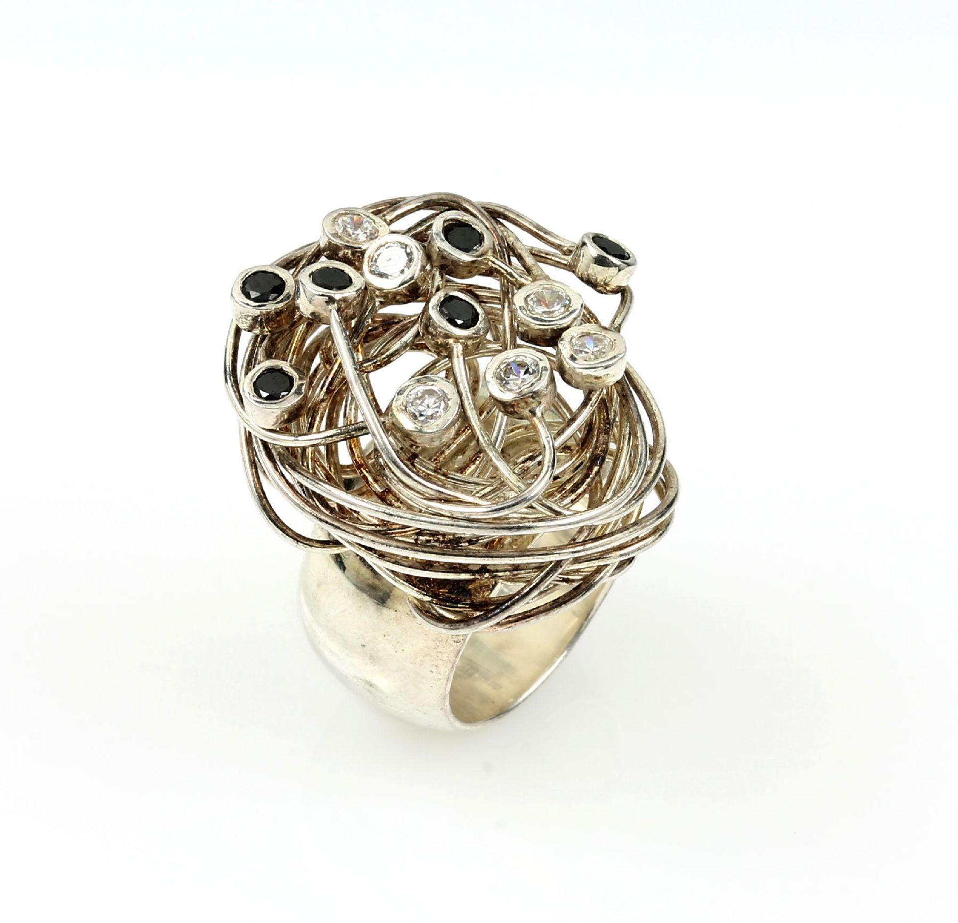 Ausgefallener Ring mit Straßbesatz, 925er Silber, Ringkopf in Form eines Nest, mit farblosem und