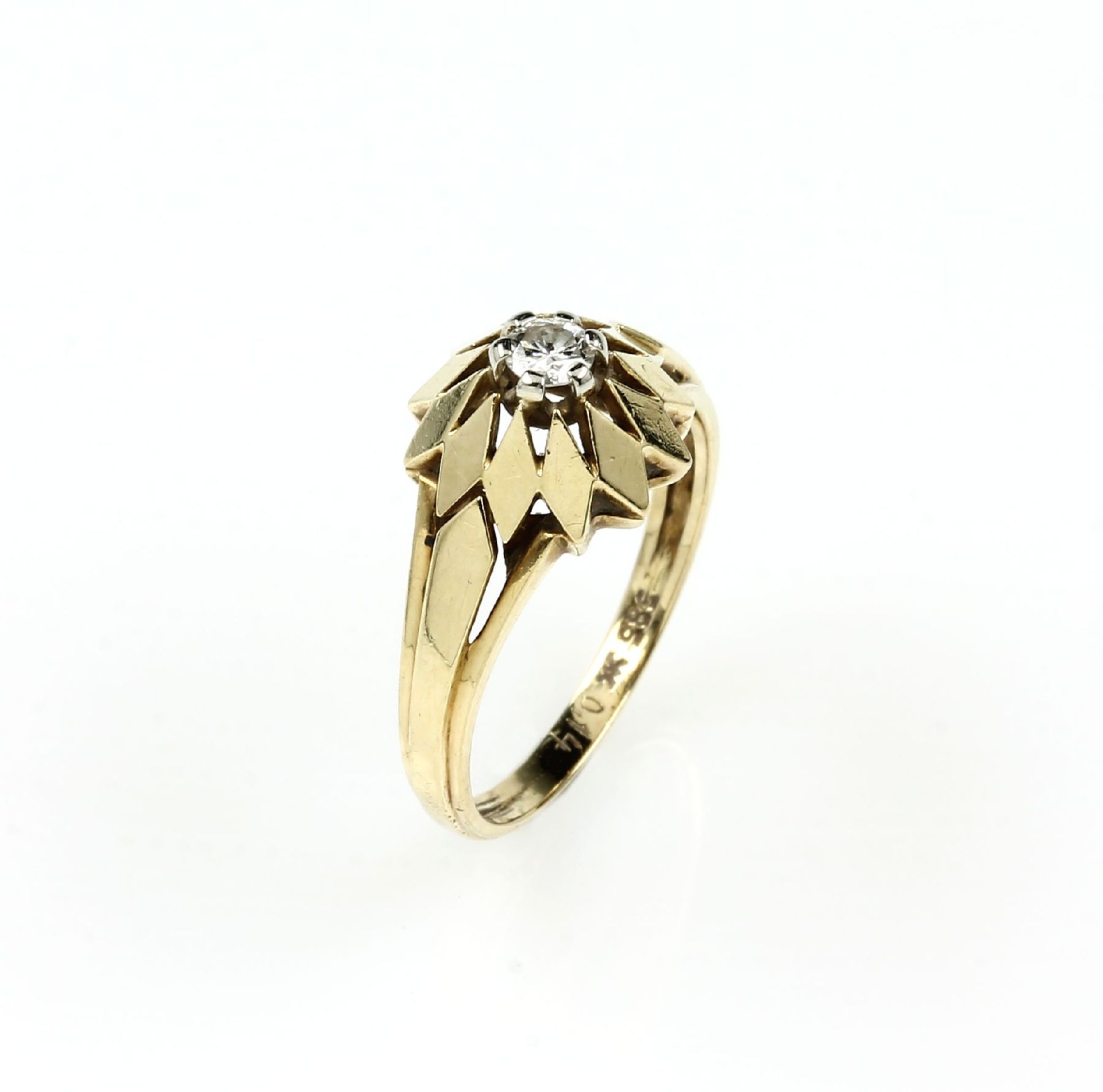 14 kt Gold Ring mit Brillant, GG 585/000, abstrakte Blütenform, mittig Brillant ca. 0.14ct (grav.)