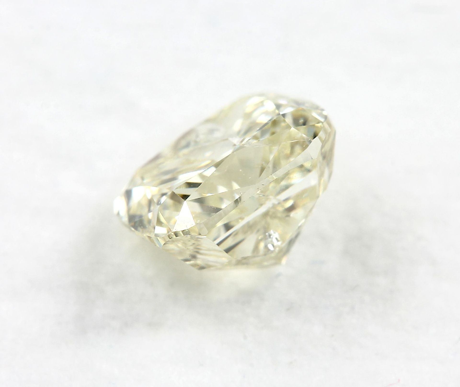 Loser Diamant, Cushion Modified Brilliant, 1.01 ct, 5.84 x 5.08 x 4.03 mm, natural fancy light - Bild 3 aus 3