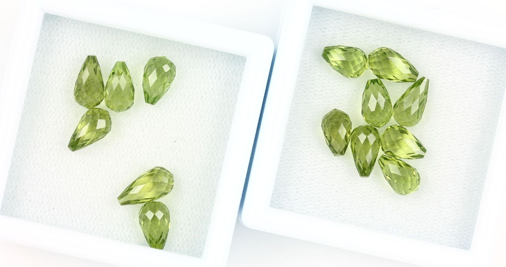 Lot 14 lose facett. Peridotbriolettes, zus. 22.43 ct Schätzpreis: 800, - EUR