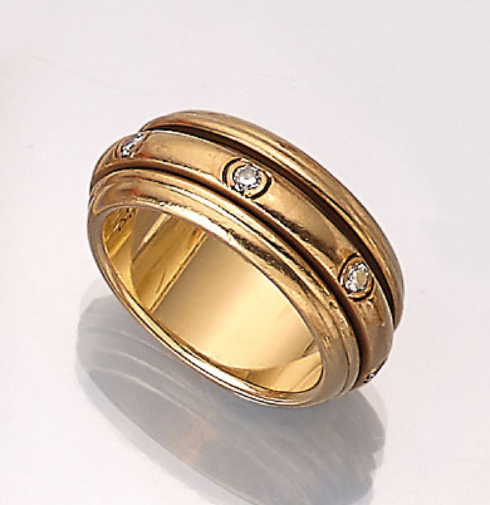 18 kt Gold PIAGET Ring mit Brillanten, GG 750/000,