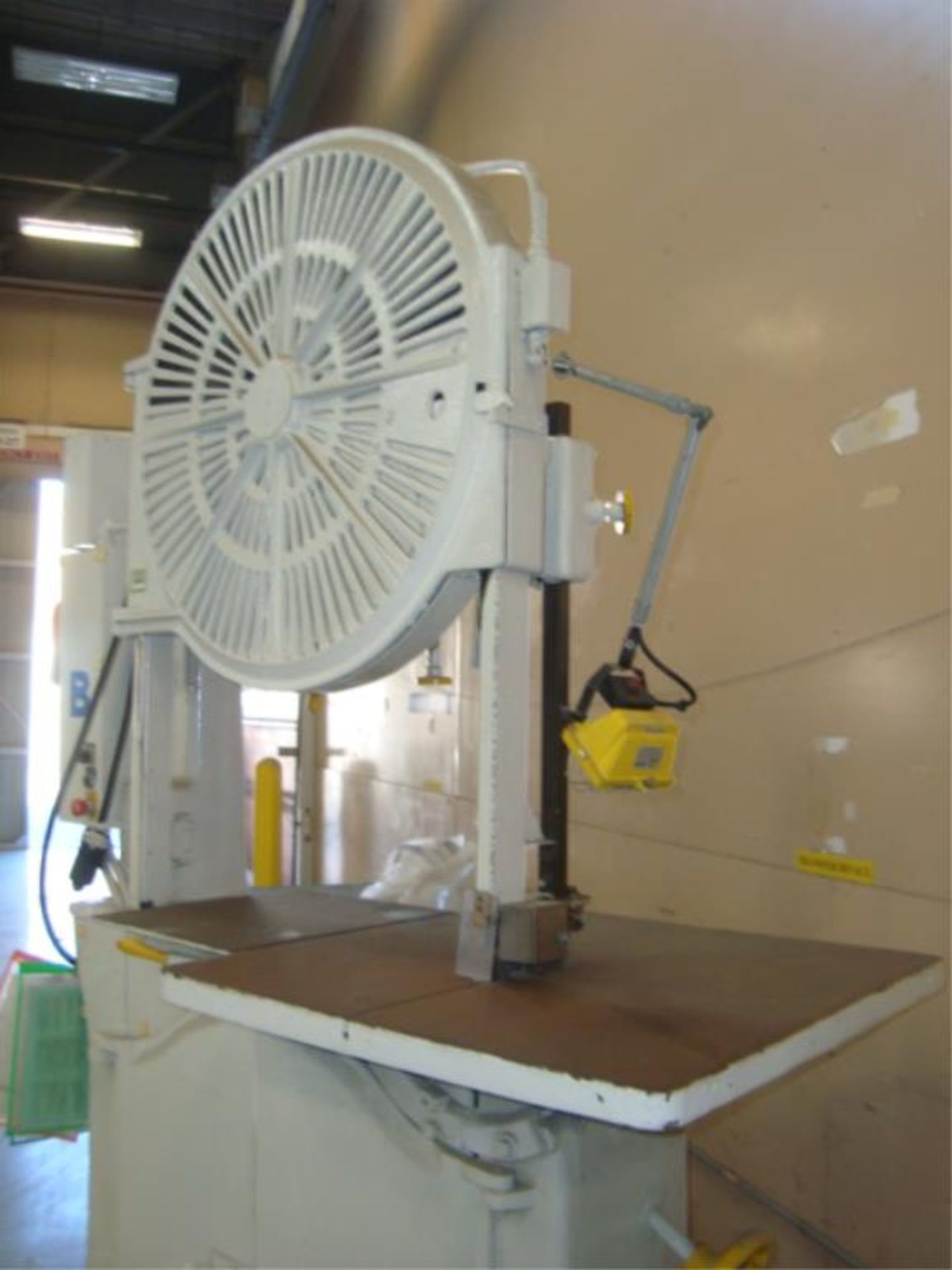 Heavy Duty Vertical Band Saw - Image 4 of 7