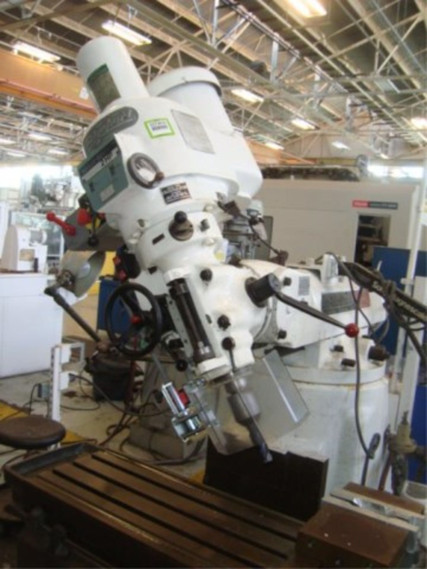 Vertical Milling Machine - Image 5 of 13