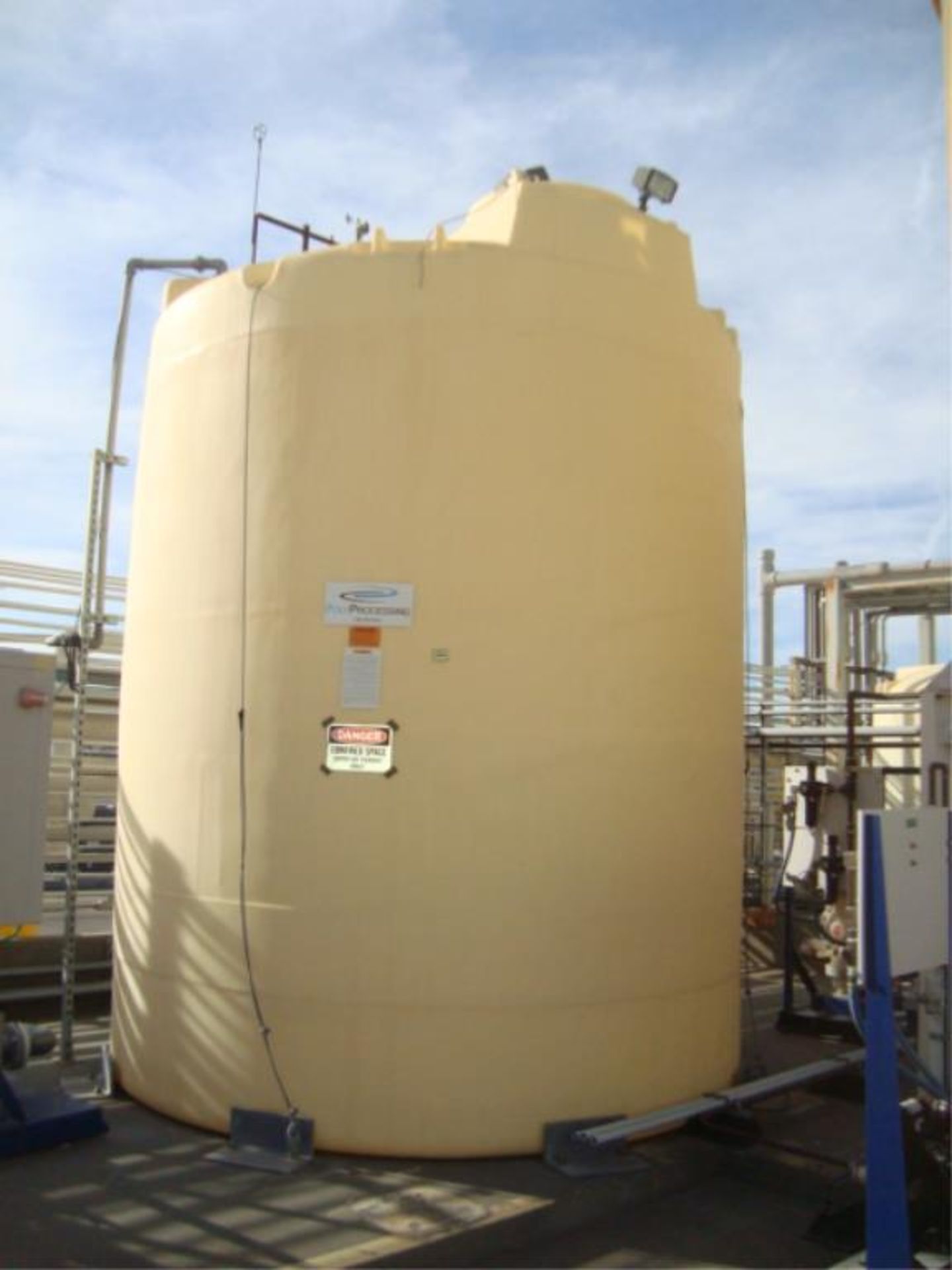 Approx. 5,000 Gallon Capacity RO Water Tank