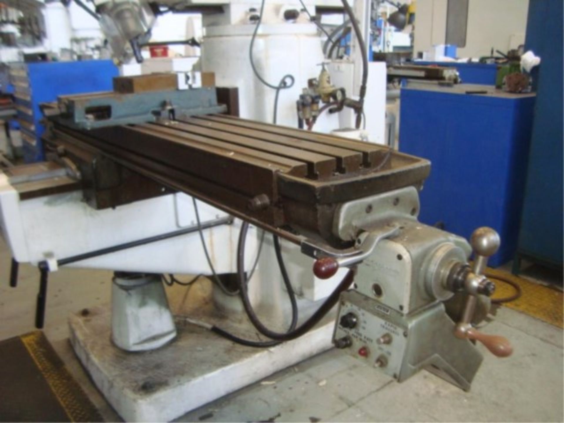 Vertical Milling Machine - Image 10 of 13