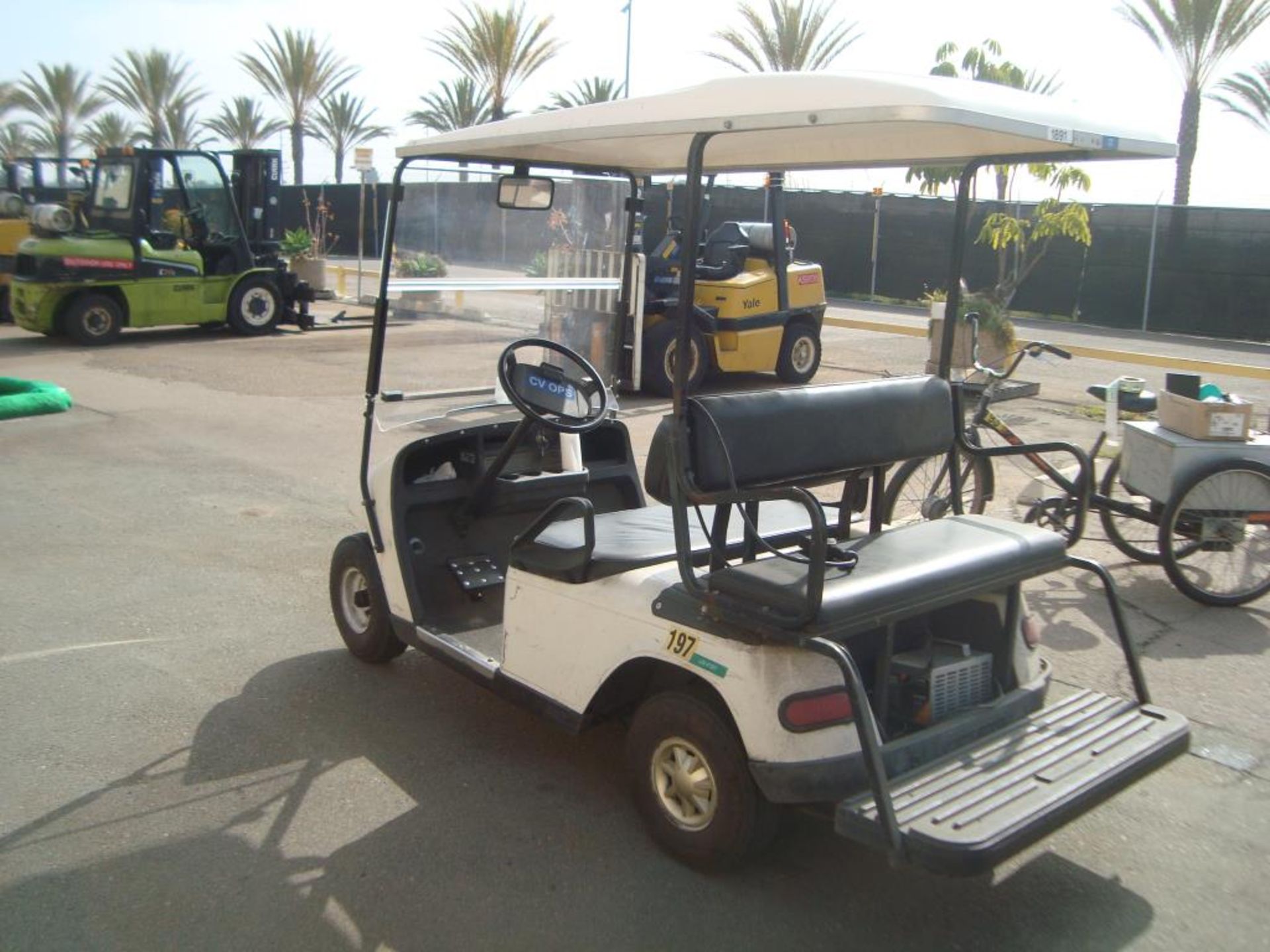 4-Seater Electric Golf Cart - Image 5 of 7