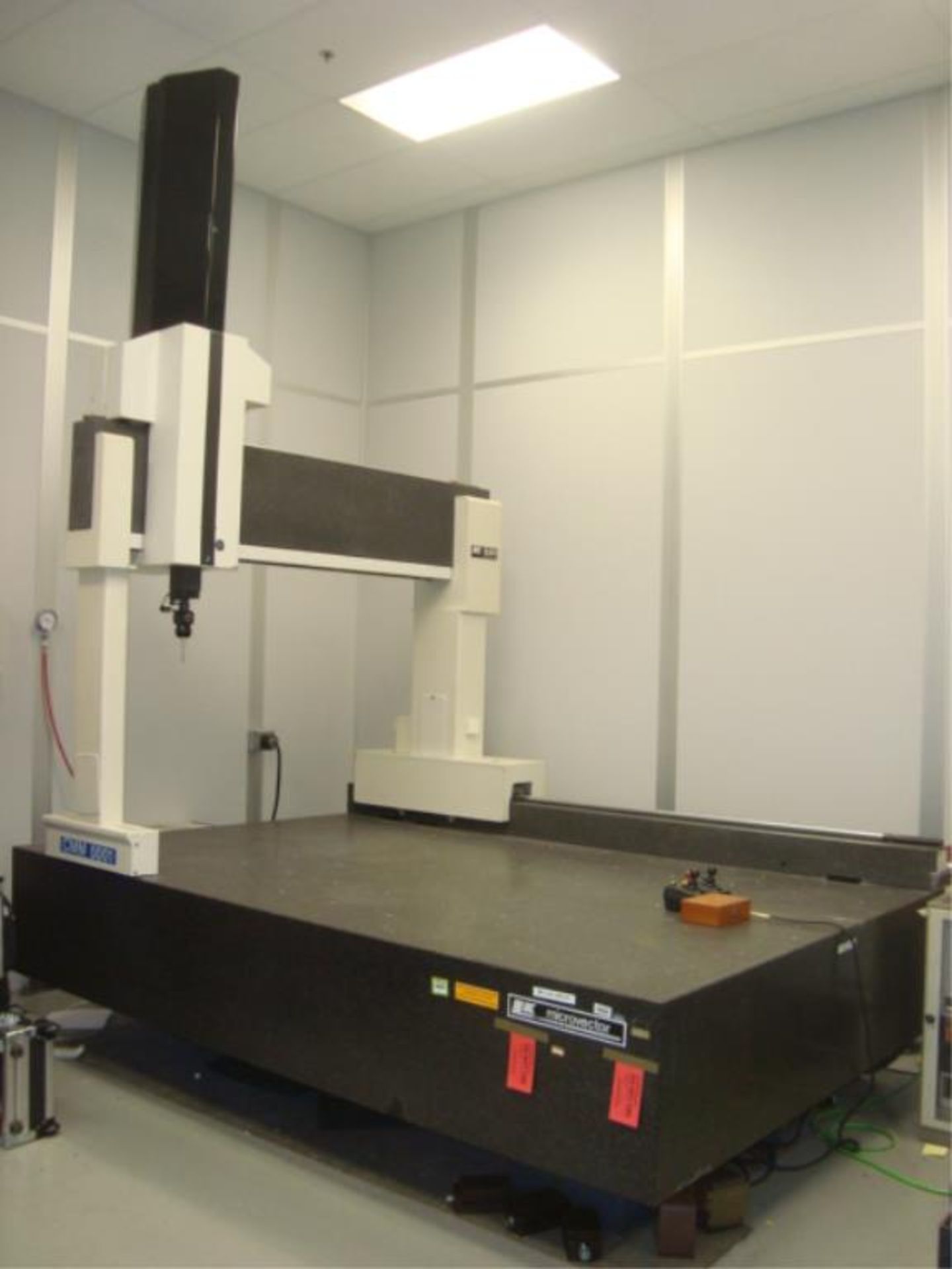 Coordinate Measuring Machine