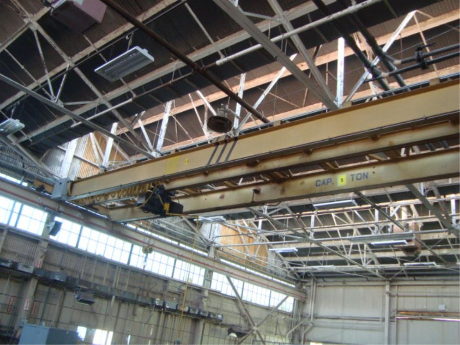 5-Ton Capacity Overhead Bridge Crane - Image 2 of 14