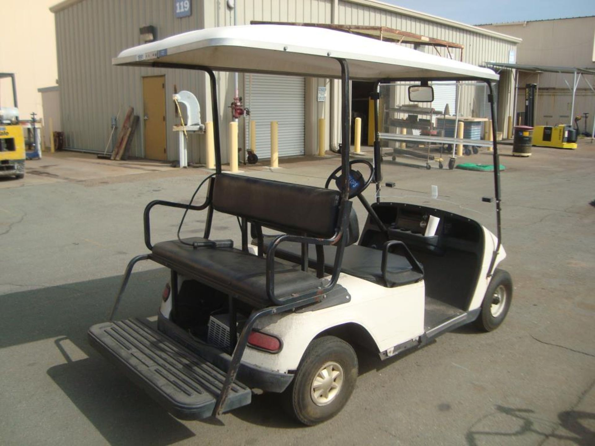 4-Seater Electric Golf Cart - Image 3 of 7