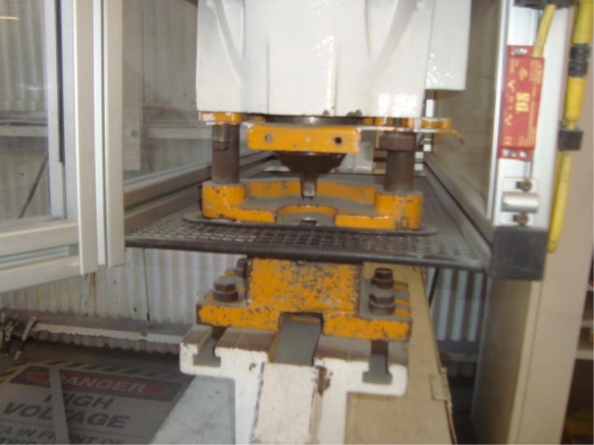 60-Ton Hydraulic Slot Punch Press Machine - Image 3 of 9