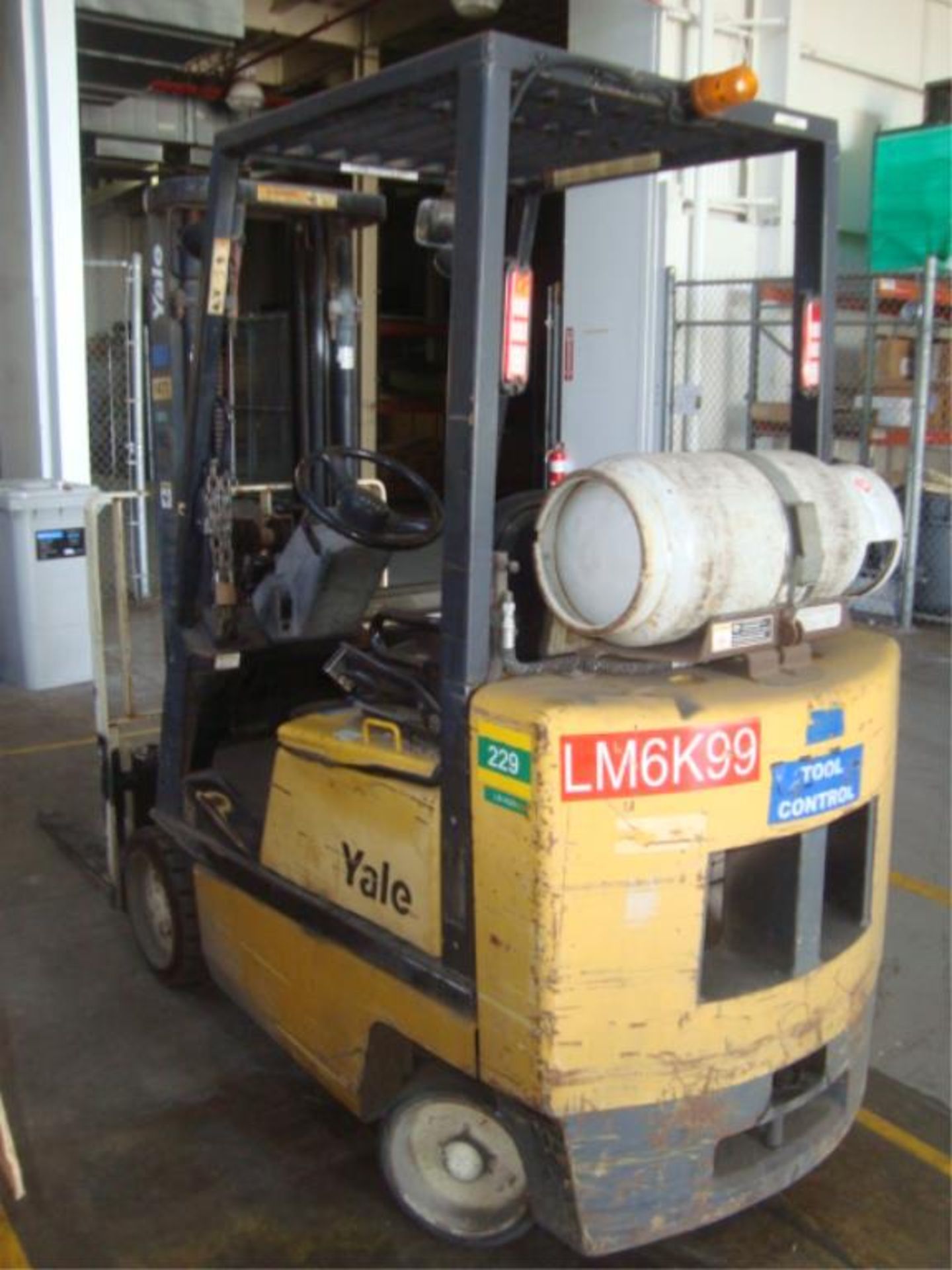 4,000 lb. Capacity Propane Forklift - Image 4 of 10