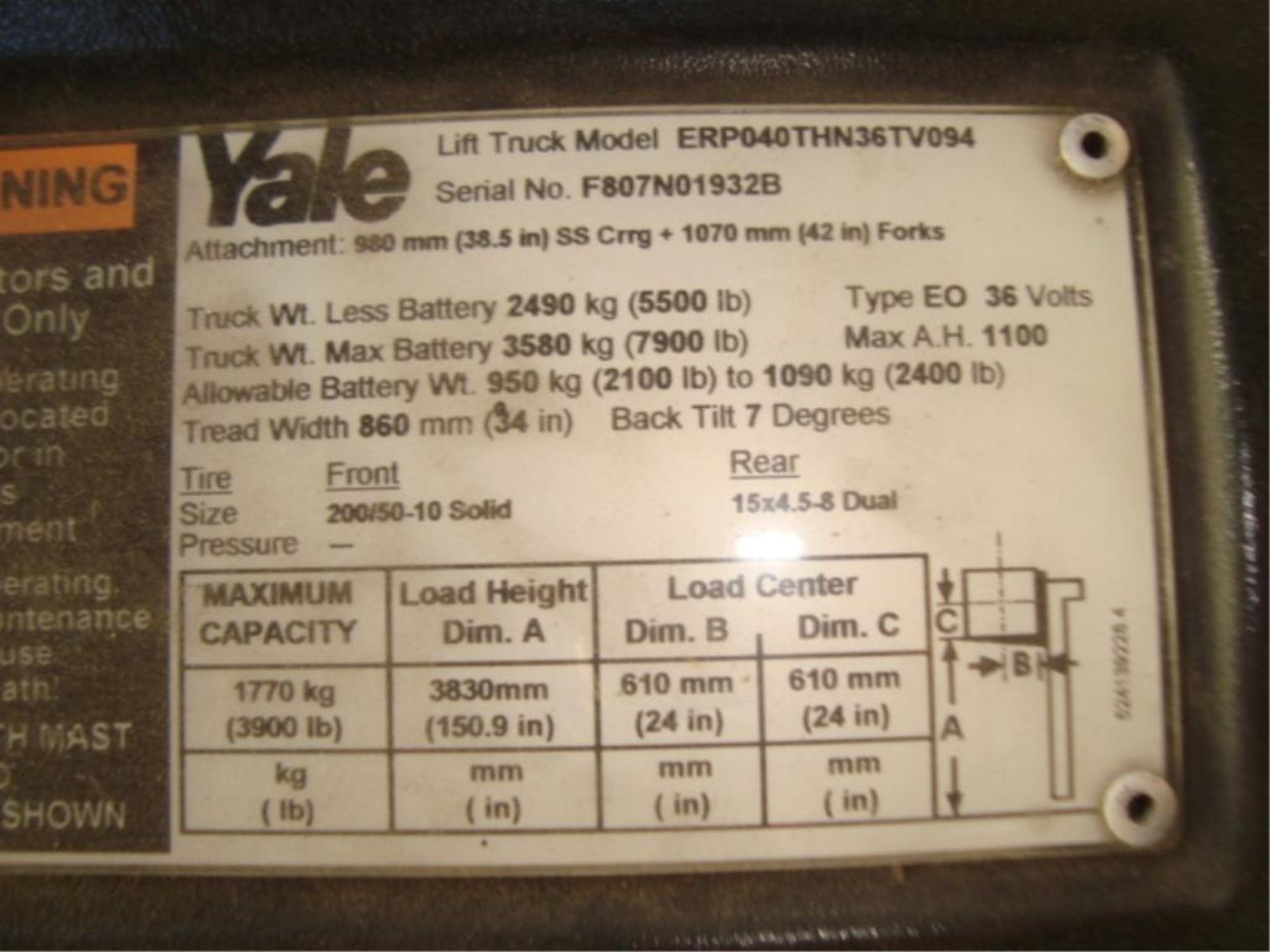 2-Ton Capacity Electric Forklift - Image 9 of 10