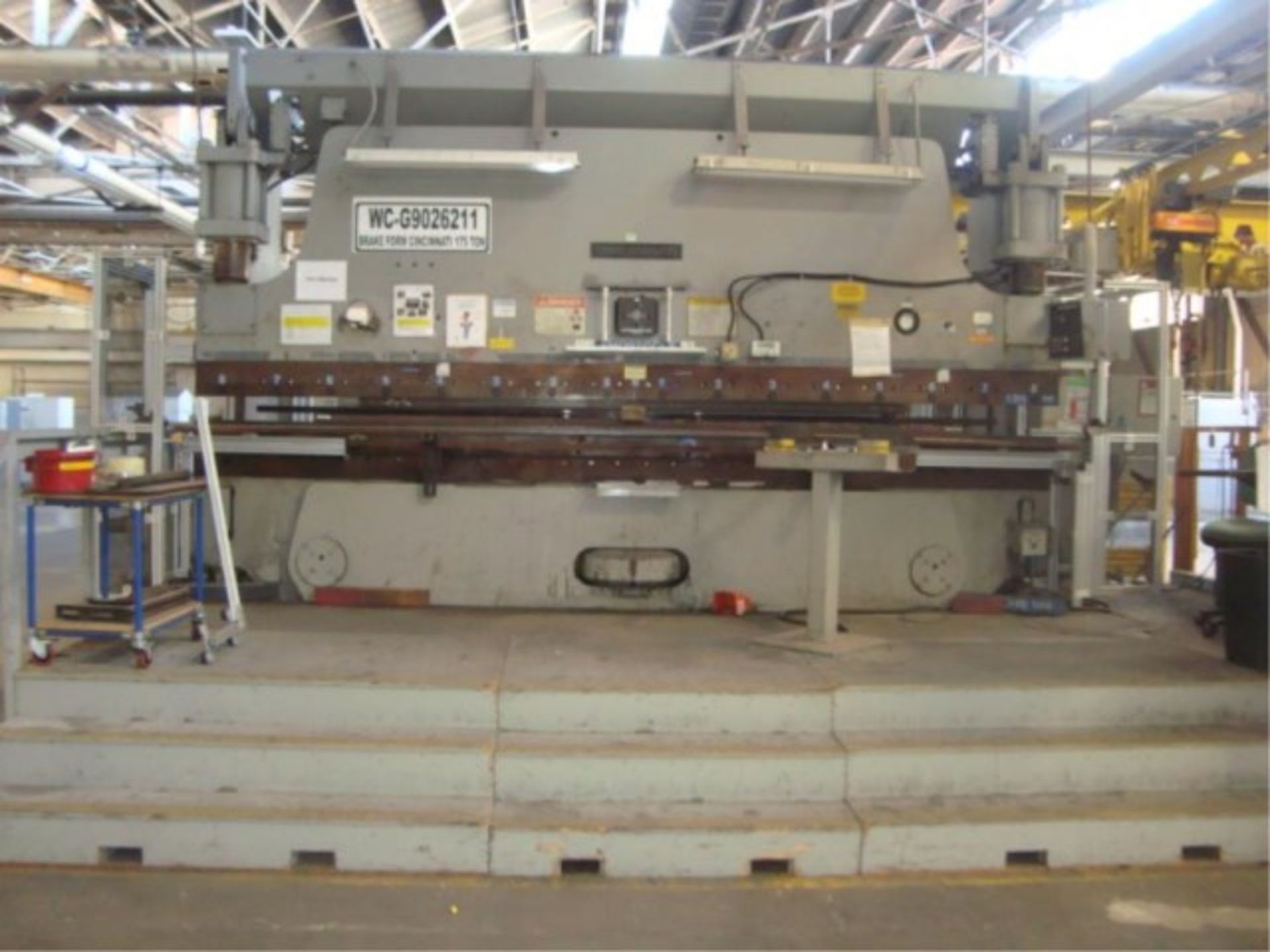 175 Ton Autoshape CNC Forming Center Press Brake