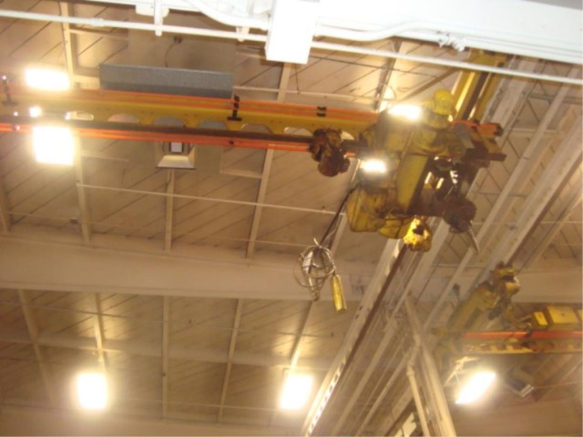 5-Ton Capacity Overhead Bridge Crane - Image 2 of 8