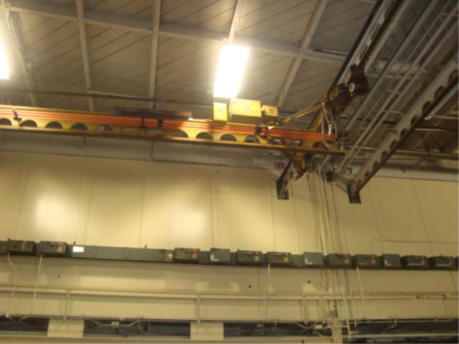 5-Ton Capacity Overhead Bridge Crane - Image 3 of 8