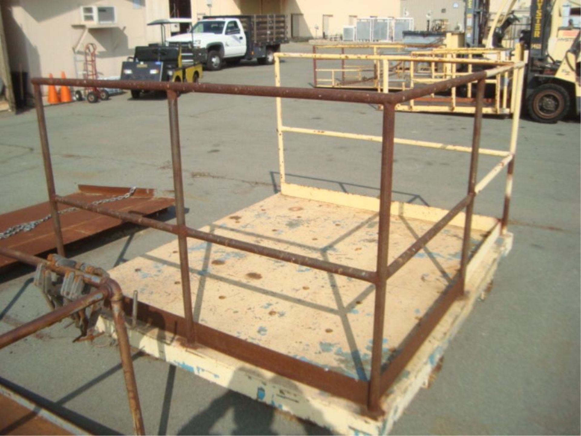 Forklift Materials Lift Platform - Image 3 of 6