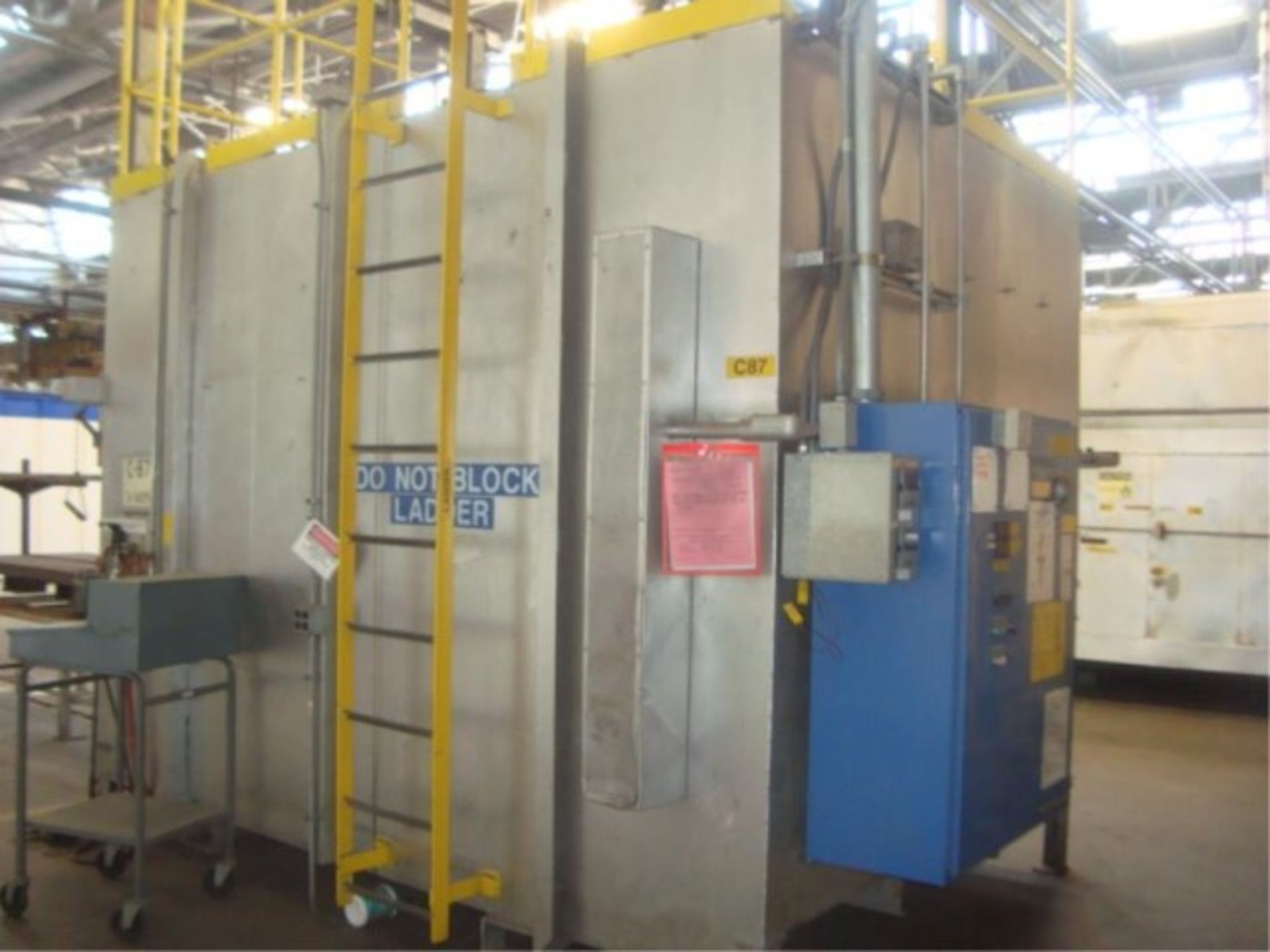 Electric Heat Treat Age Furnace - Image 8 of 14