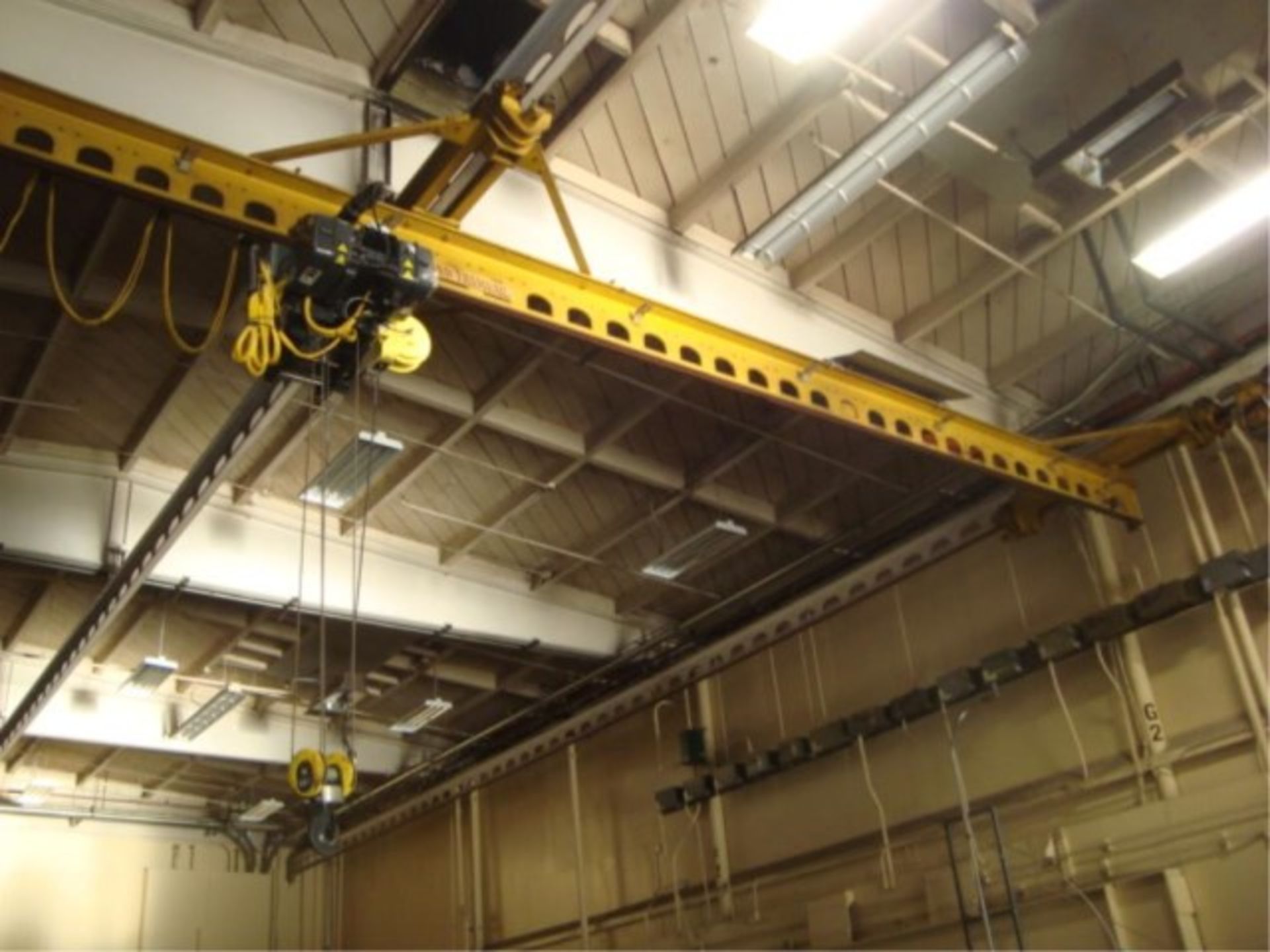 5-Ton Capacity Overhead Bridge Crane - Image 4 of 9