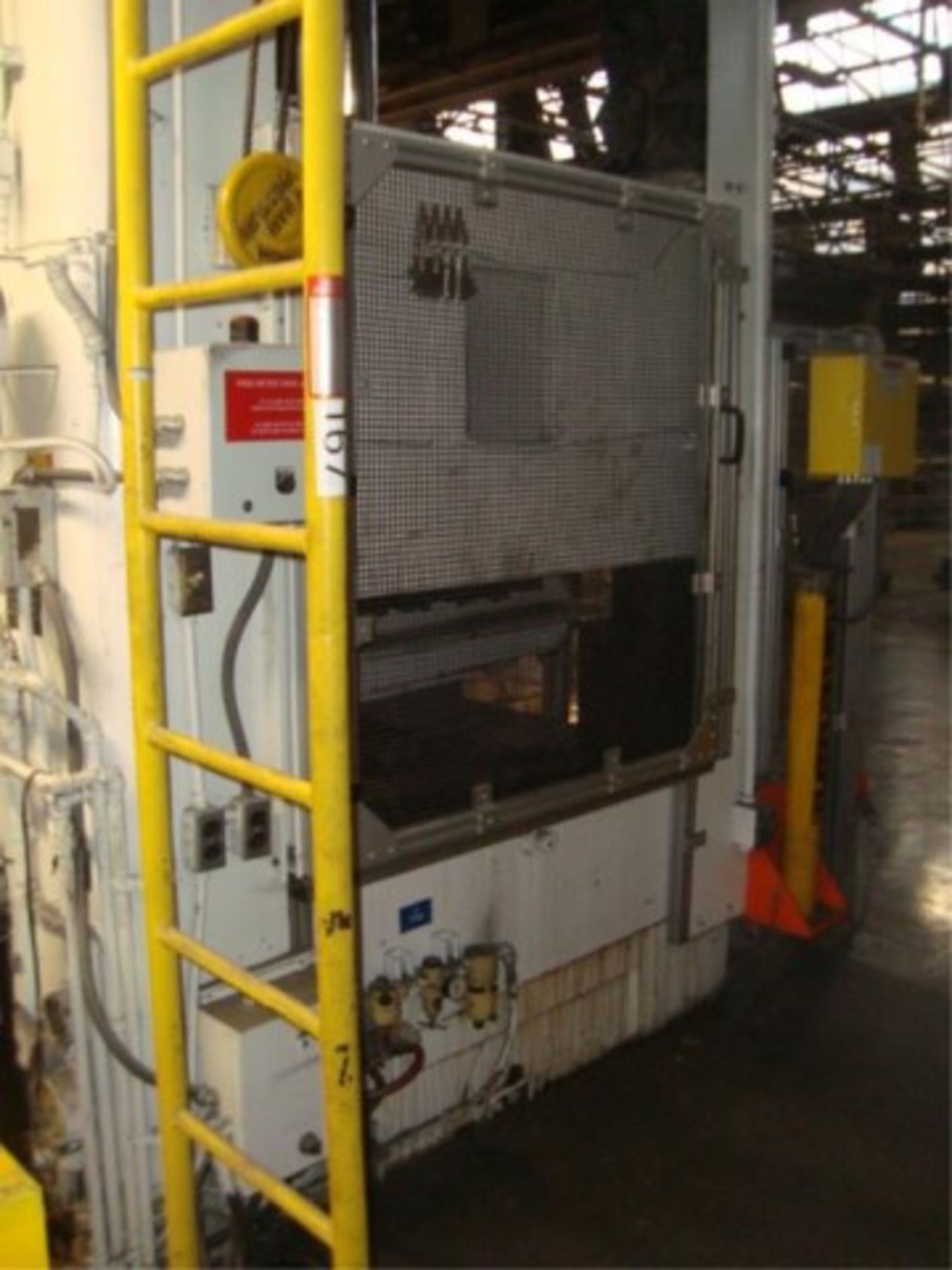 1,000 ton Capacity Hydraulic 4-Column Press - Image 12 of 13