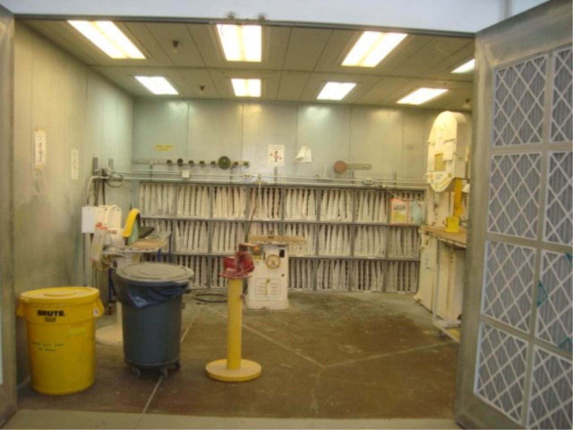 Paint Spray Booth - Image 11 of 22