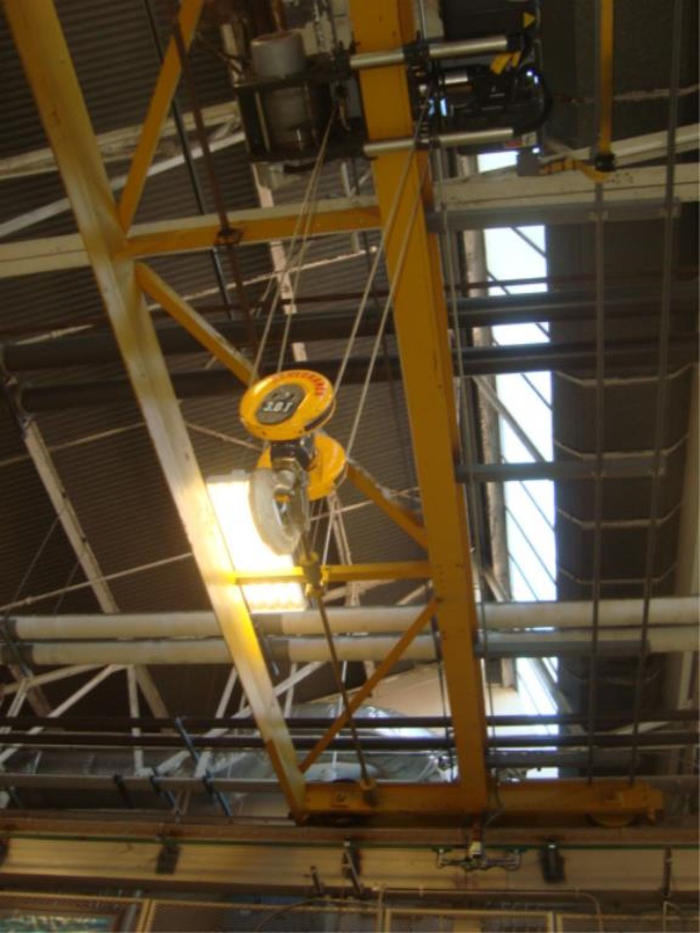 3-Ton Capacity Overhead Bridge Crane - Image 7 of 9