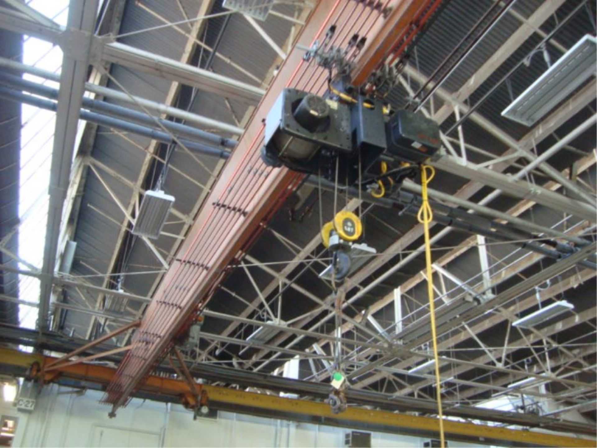 5-Ton Capacity Overhead Bridge Crane - Image 8 of 11