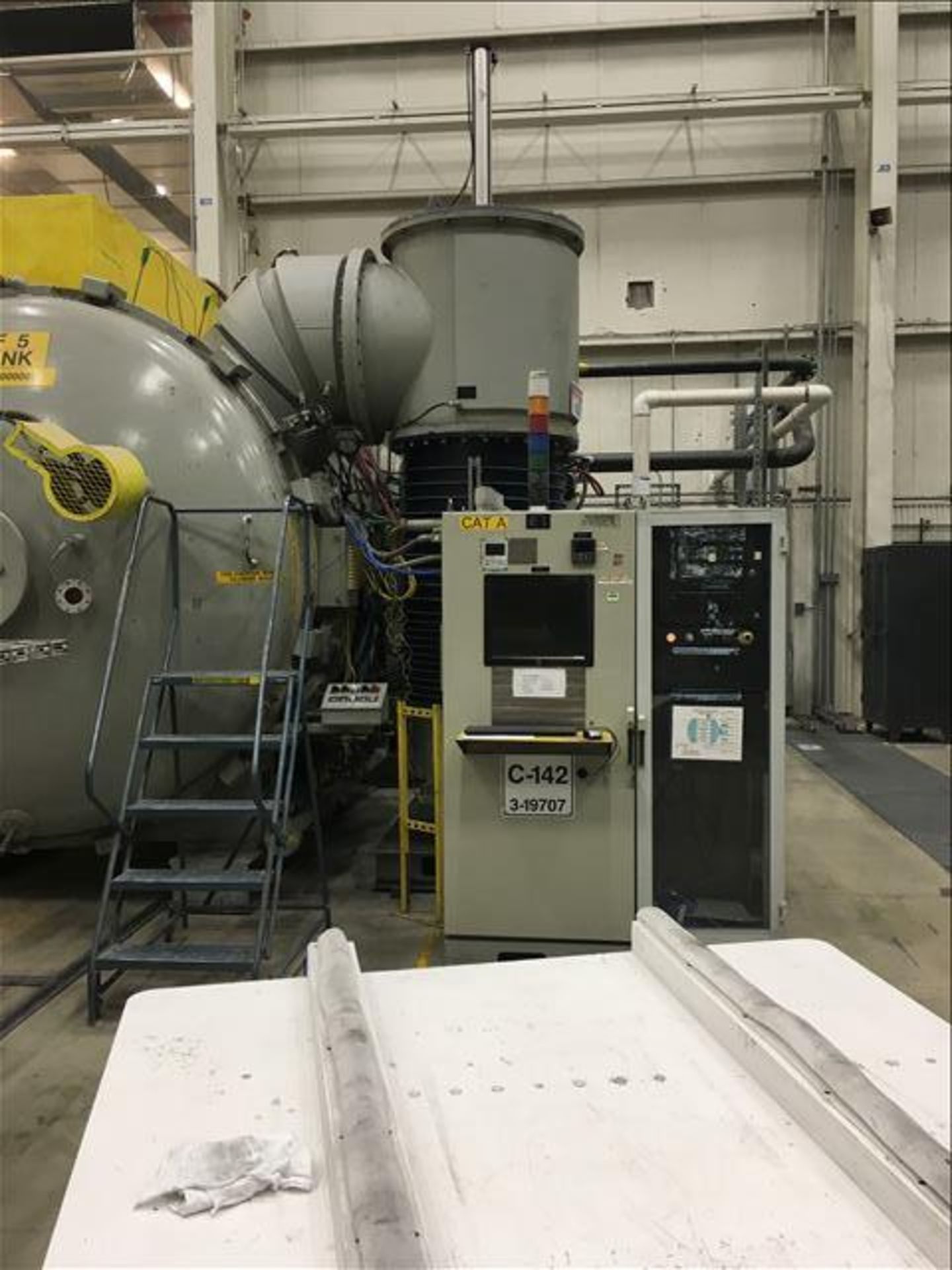 Vacuum Furnace - Image 8 of 29