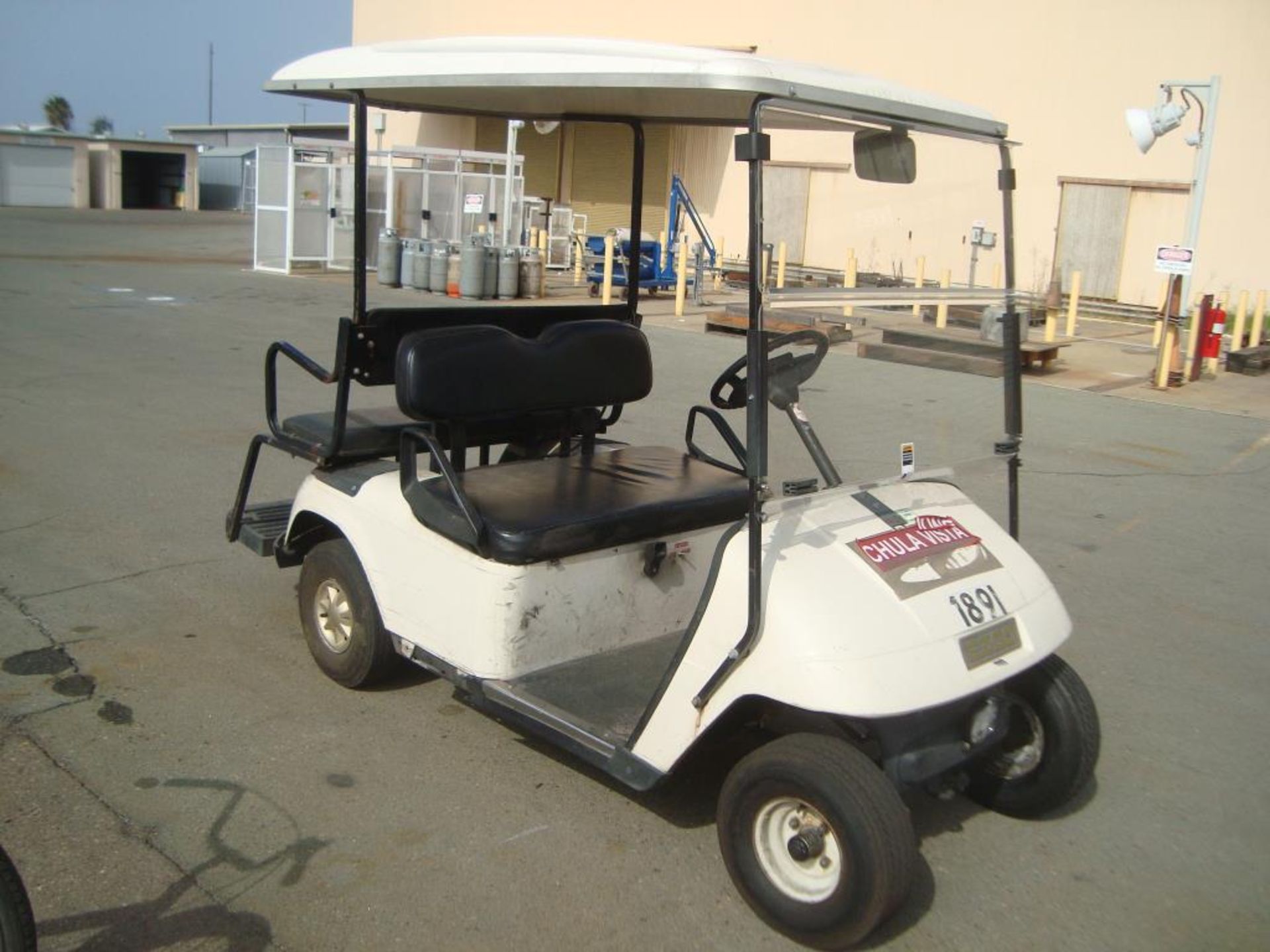 4-Seater Electric Golf Cart - Image 2 of 7
