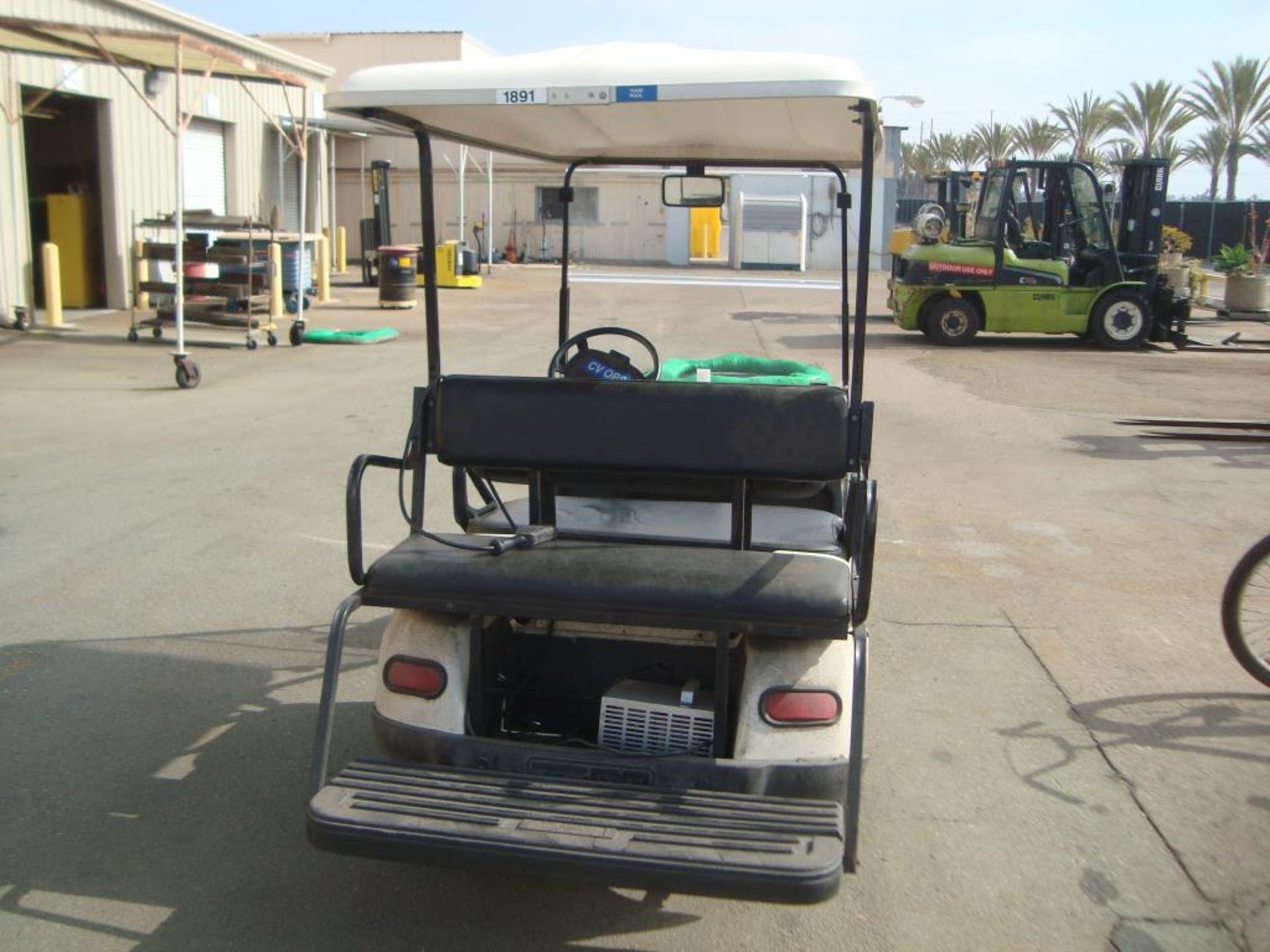 4-Seater Electric Golf Cart - Image 4 of 7