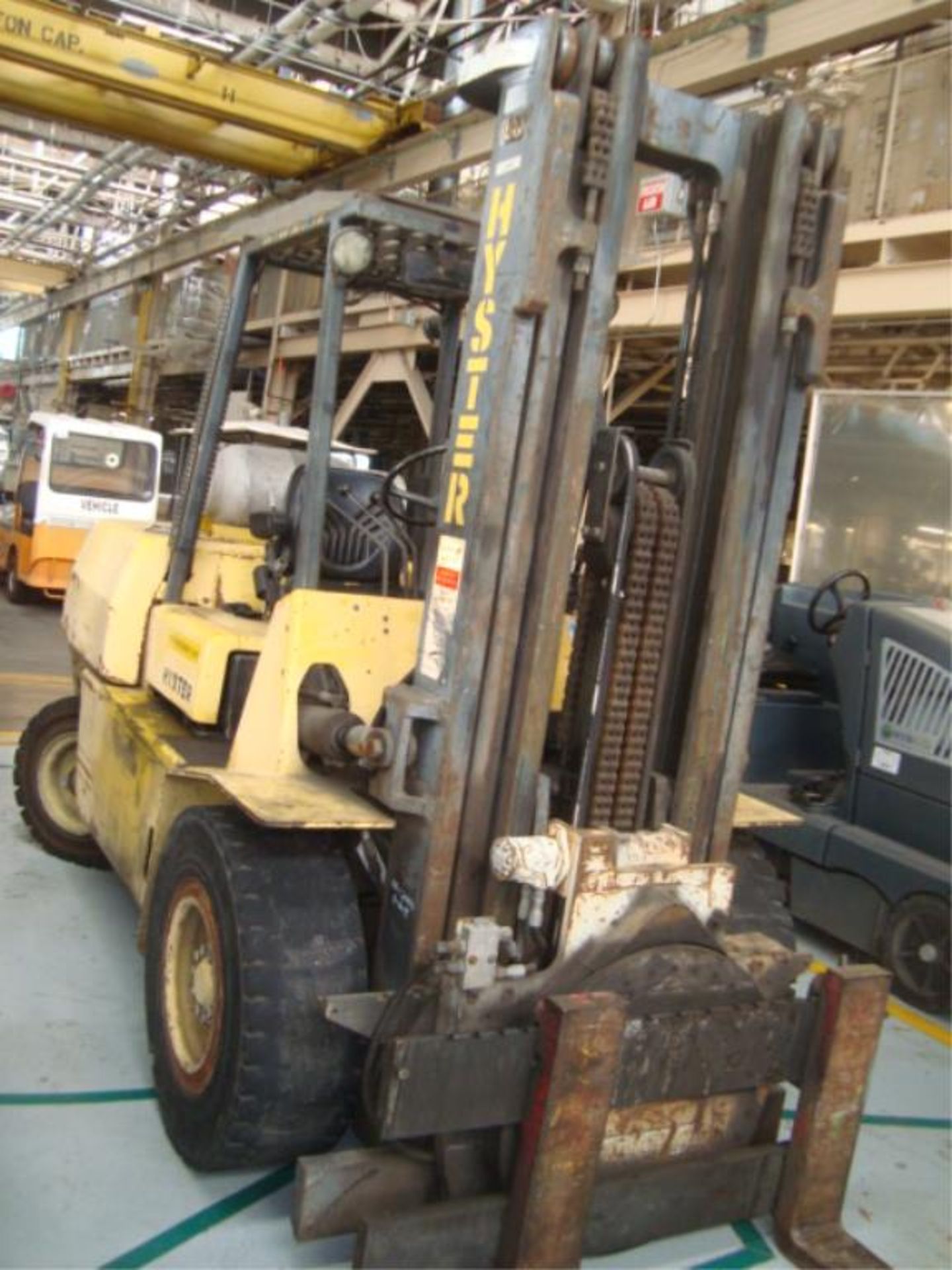 4-Ton Capacity Propane Forklift - Image 4 of 12