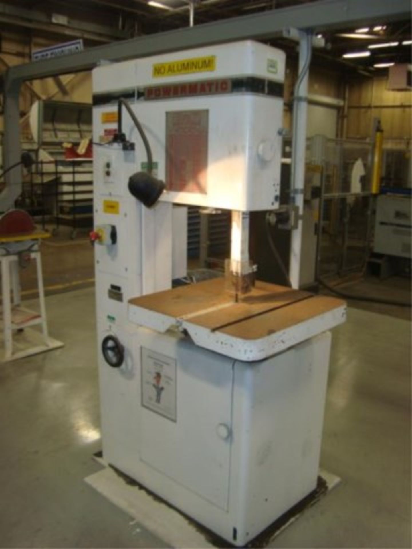 Heavy Duty Vertical Band Saw