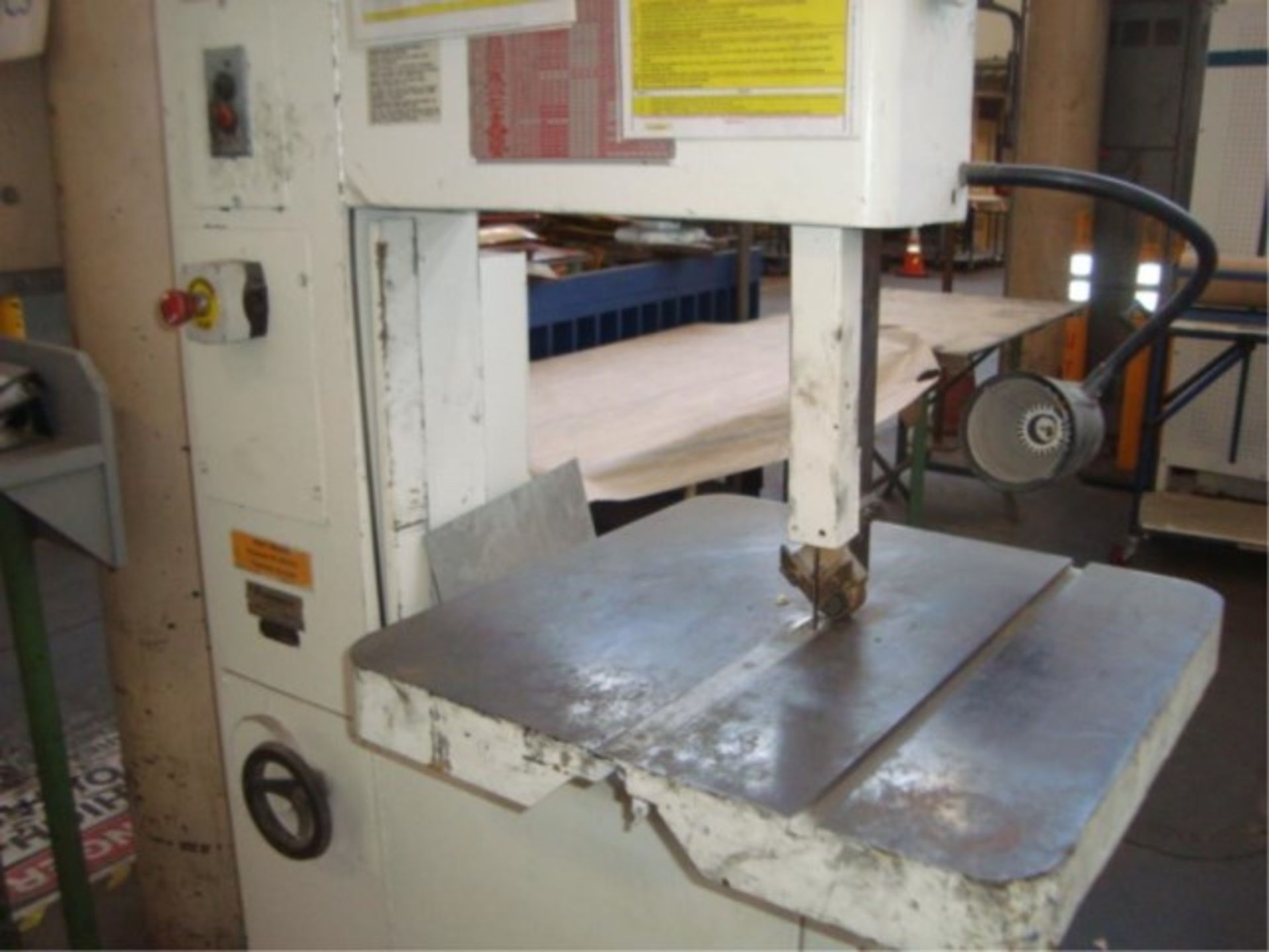 Heavy Duty Vertical Band Saw, 20" Throat - Image 4 of 6