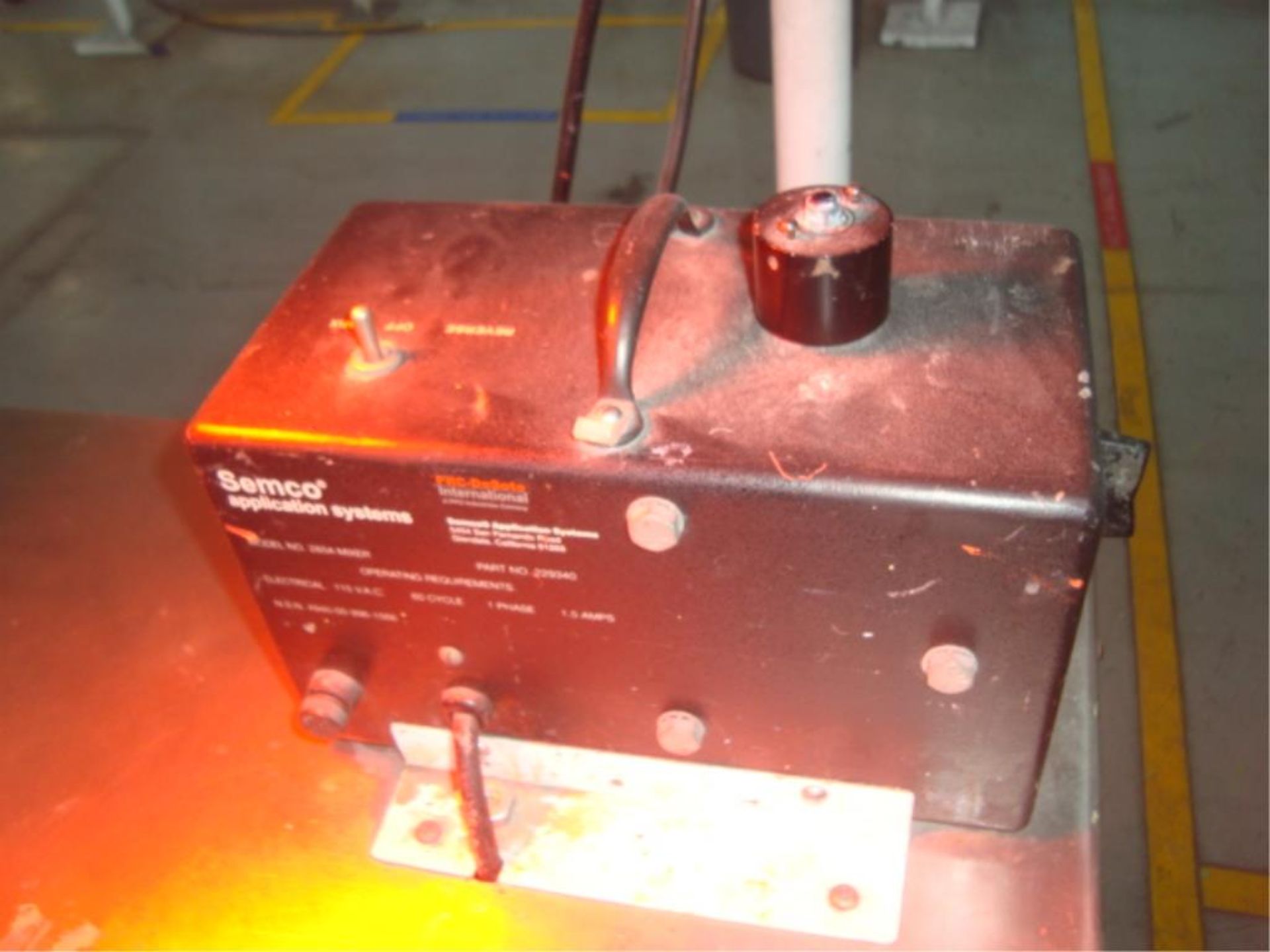 Sealant Mixing Station With Heat Curing Lamp - Image 2 of 4