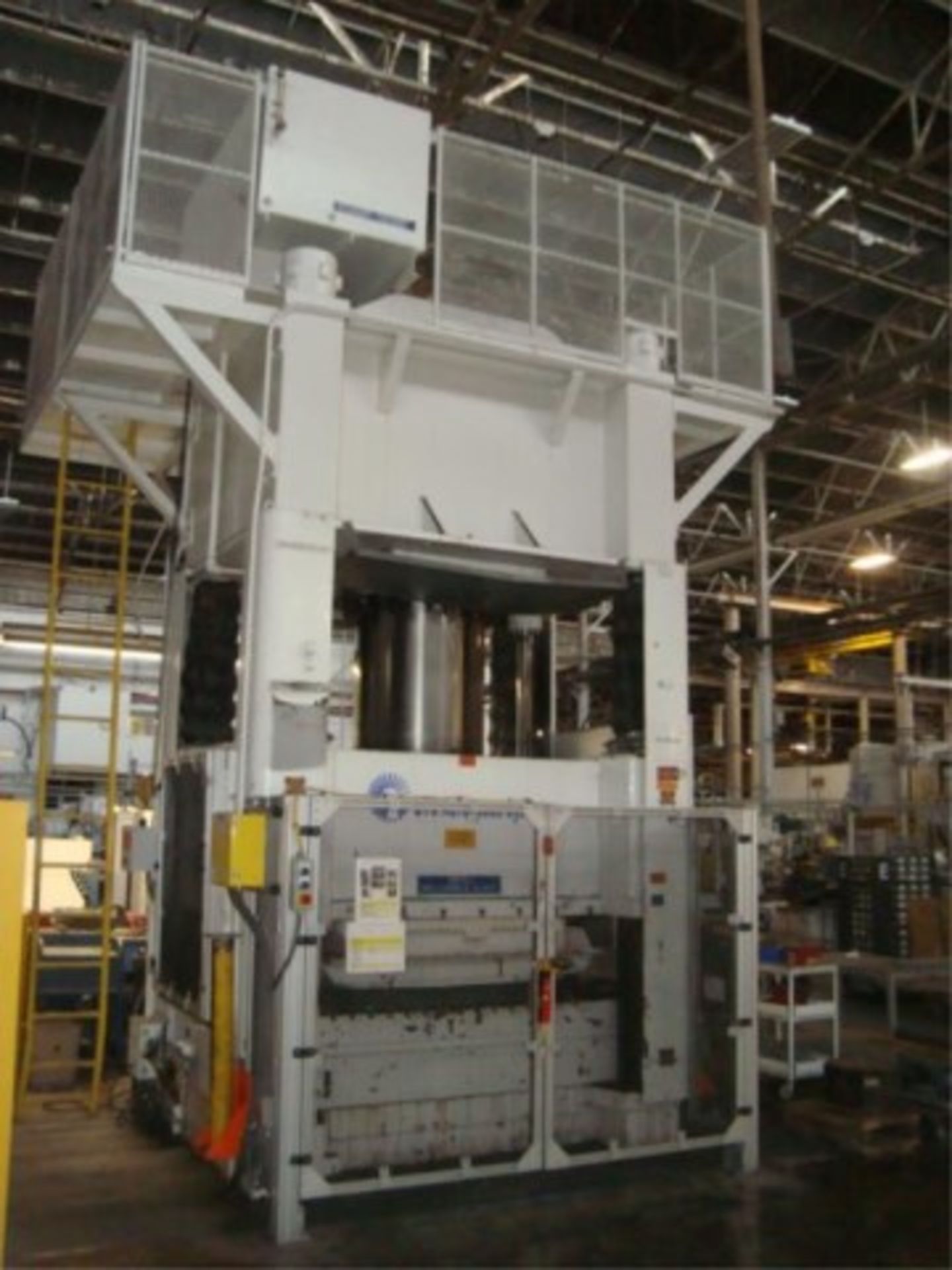 1,000 ton Capacity Hydraulic 4-Column Press - Image 2 of 13