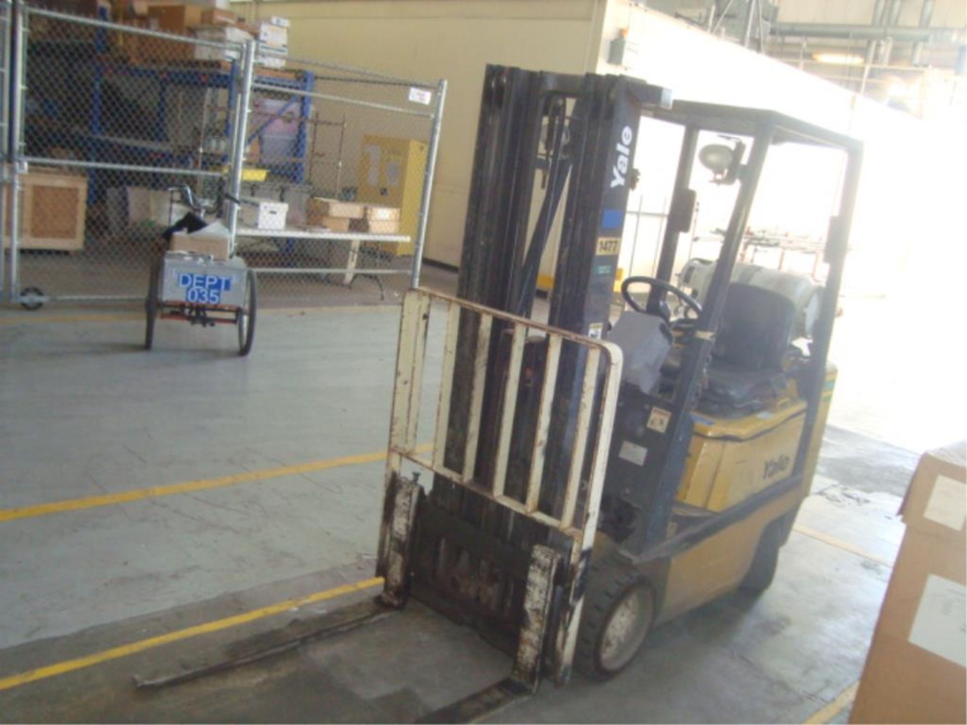 4,000 lb. Capacity Propane Forklift - Image 3 of 10