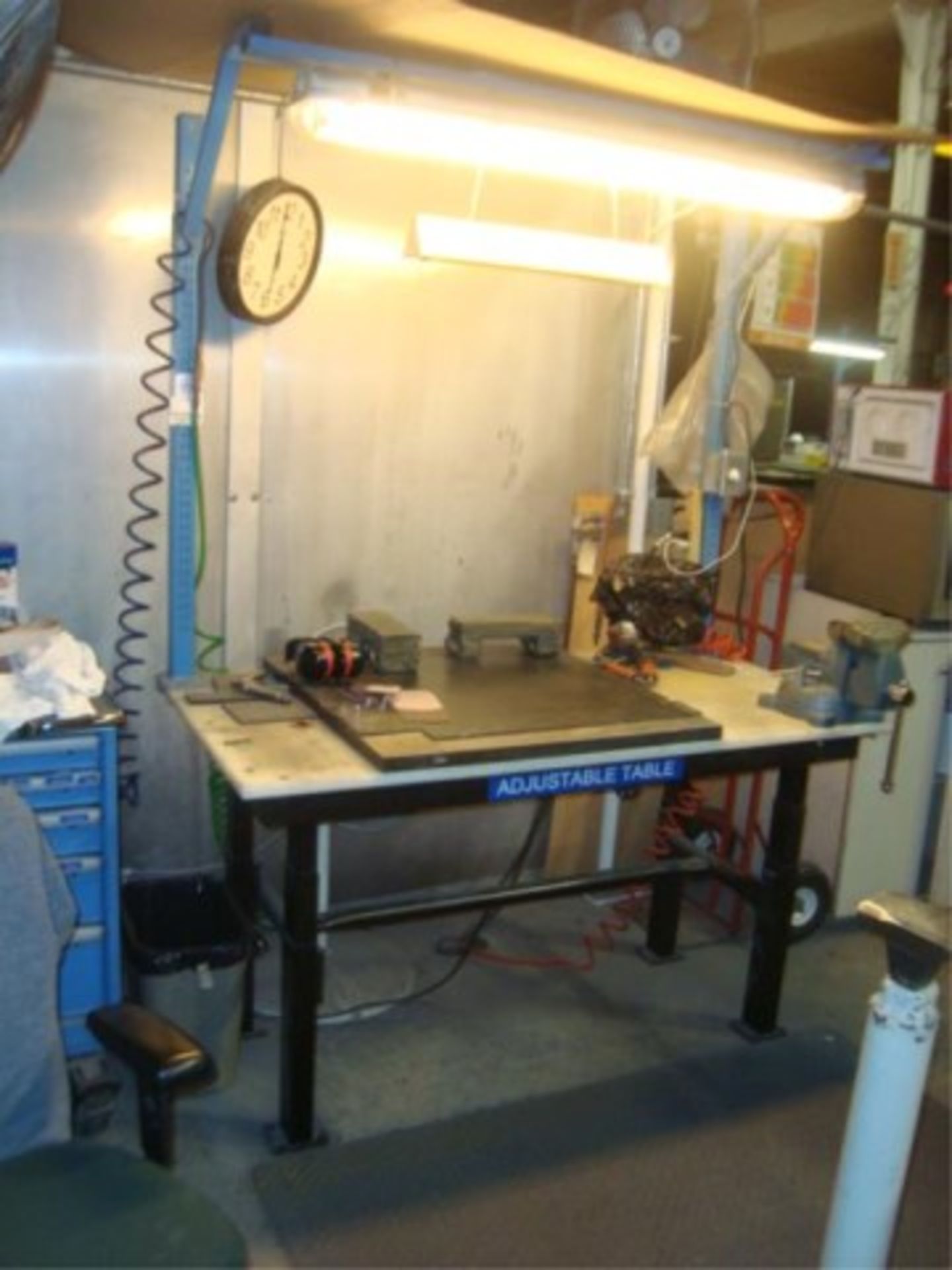 Height Adjustable Workbench W/Overhead Lighting - Image 5 of 5