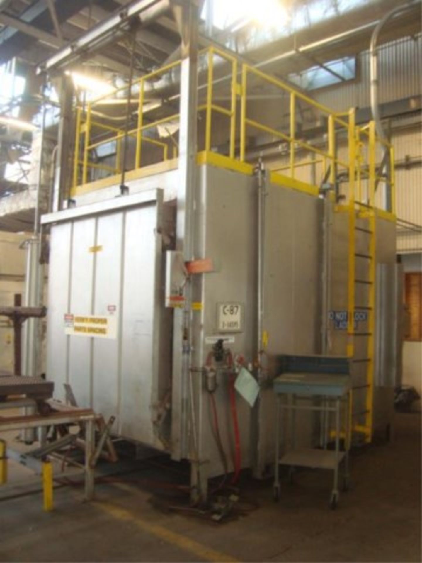 Electric Heat Treat Age Furnace - Image 5 of 14