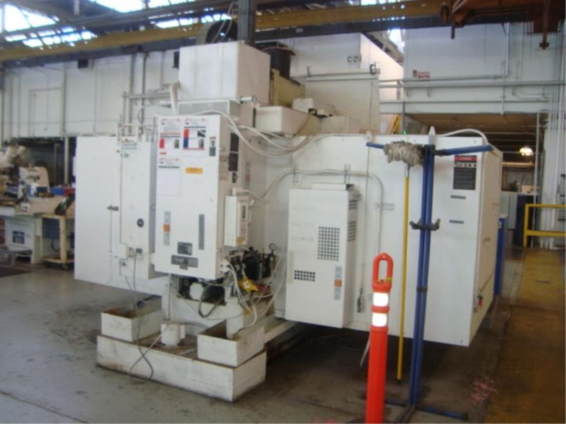 CNC 88HS Vertical Machine Center - Image 15 of 16