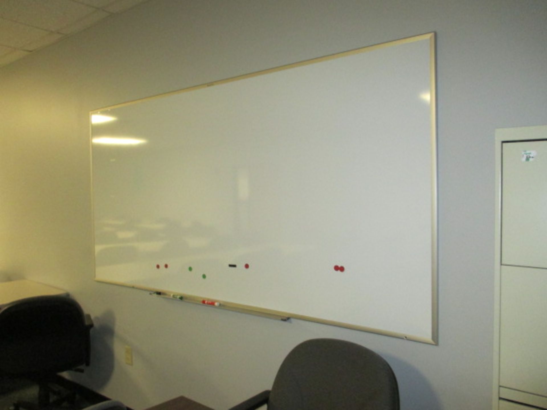 White Boards - Image 2 of 3